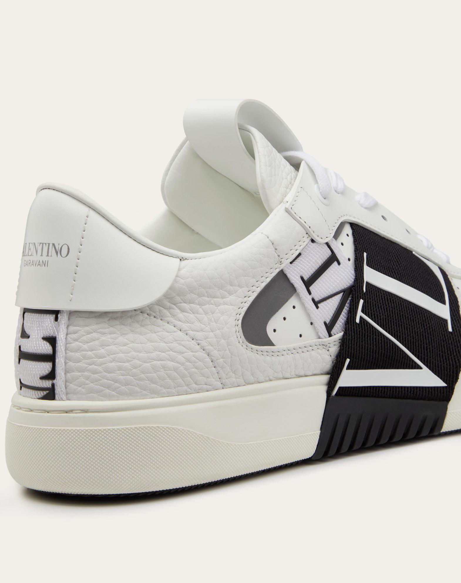 Low-Top Calfskin Vl7N Sneaker With Bands Product Image