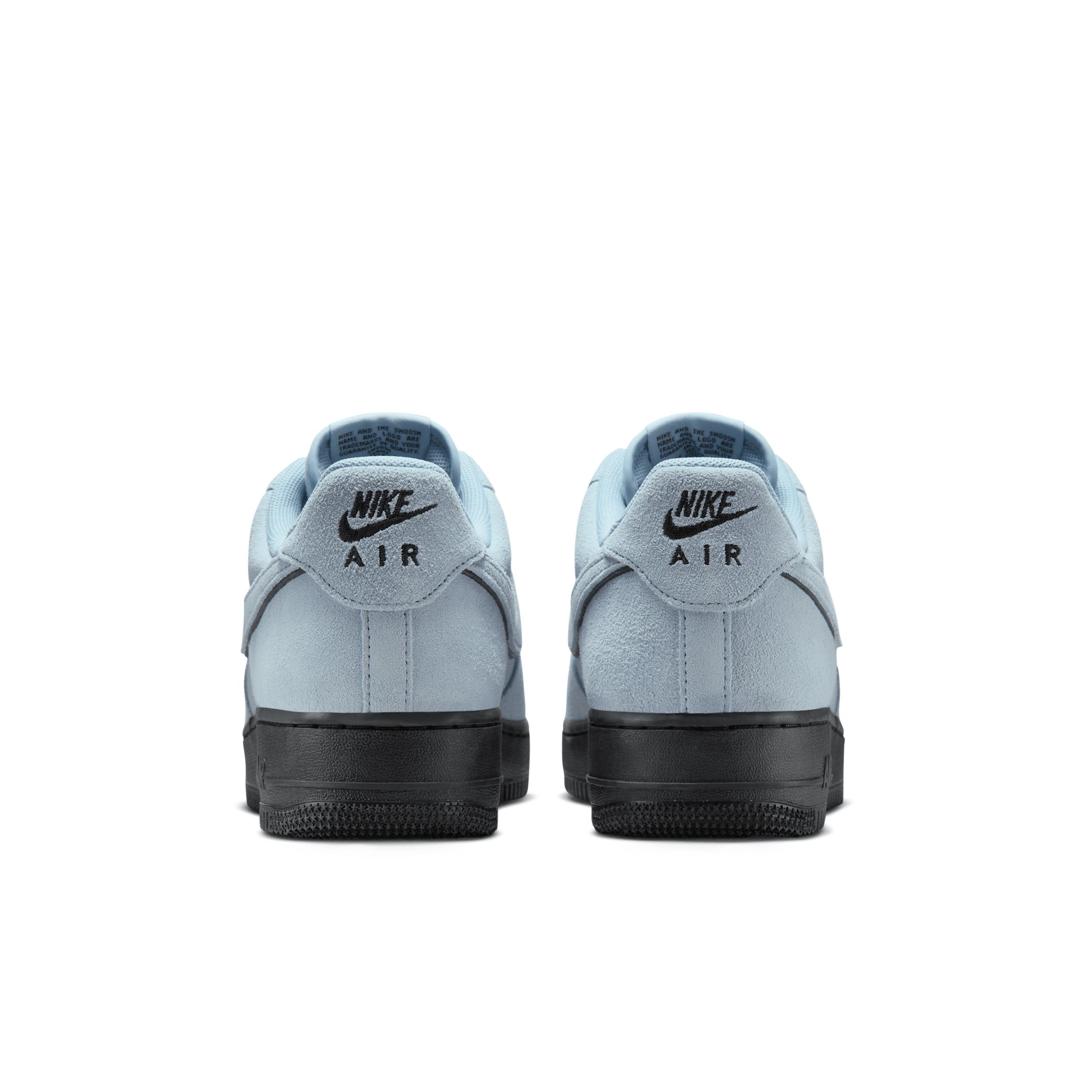 Nike Men's Air Force 1 '07 LV8 Shoes Product Image