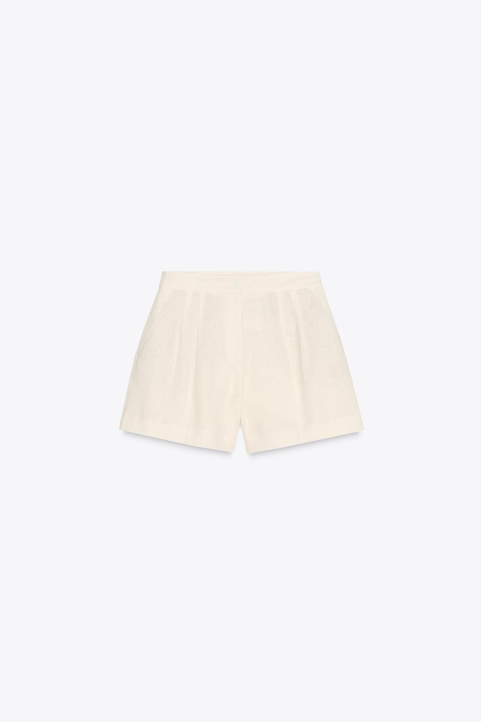 LINEN PLEATED BERMUDA SHORTS Product Image