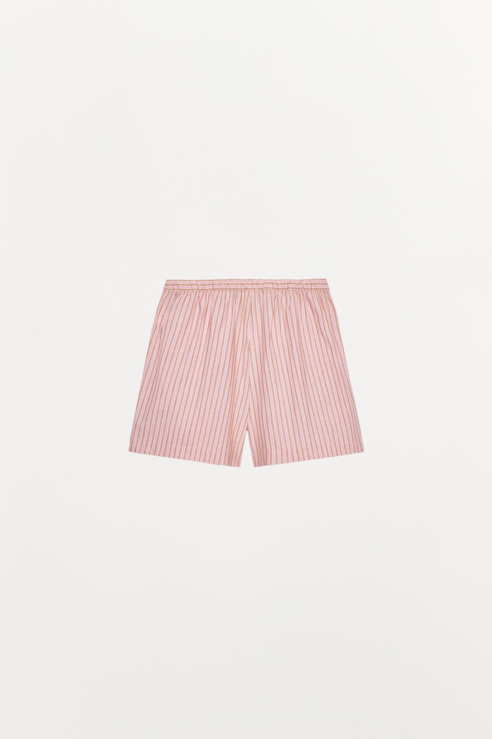 STRIPED SHORTS WITH COTTON Product Image