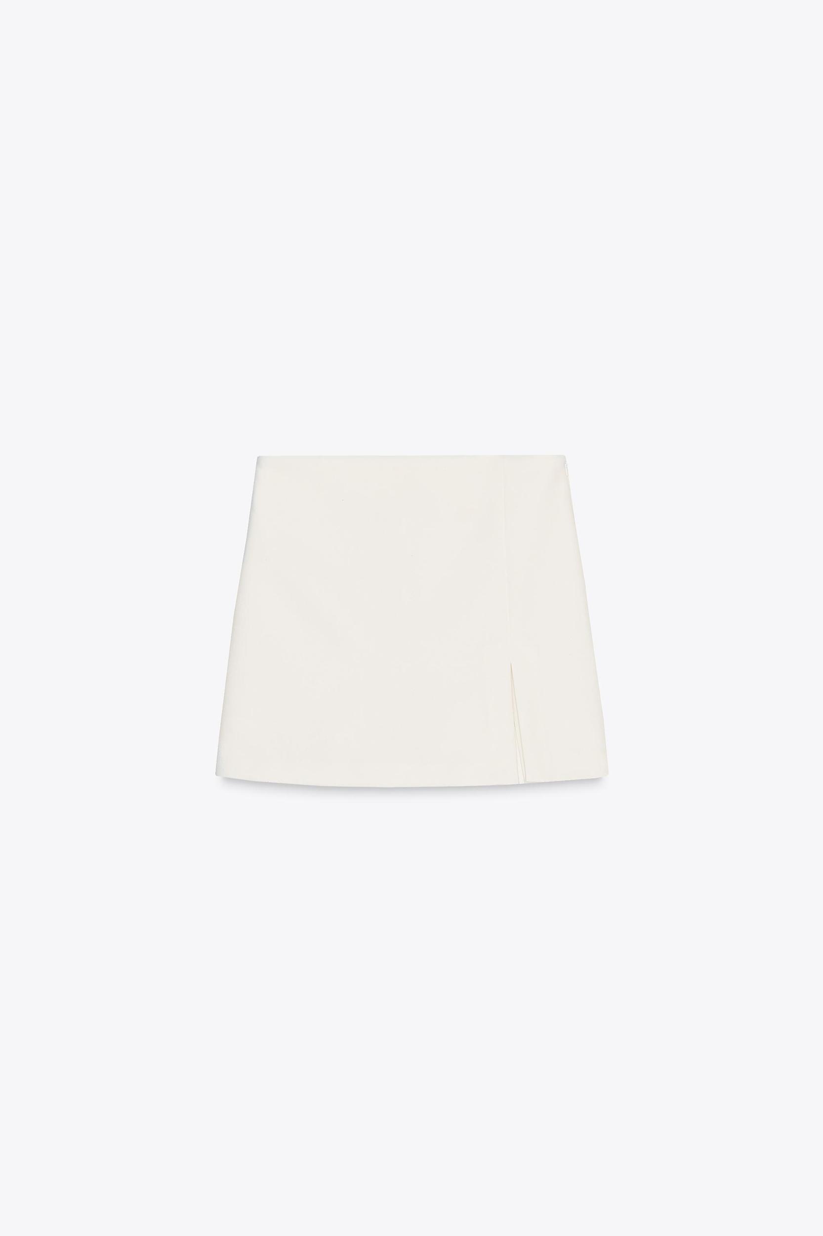 SLIT HEM SKORT Product Image
