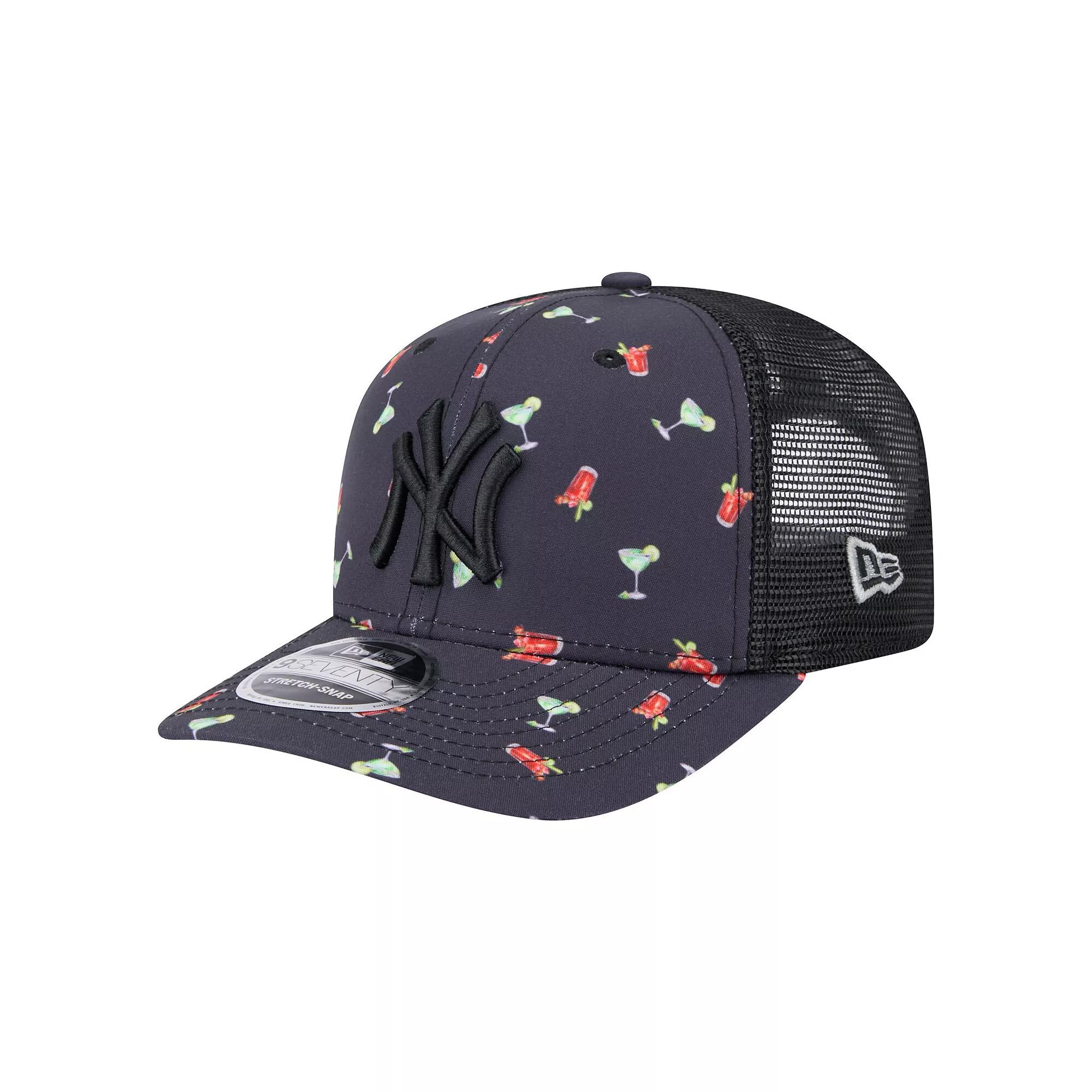 Men's New Era Black New York Yankees Adventure Drinks Pattern 9SEVENTY Stretch-Snap Hat Product Image