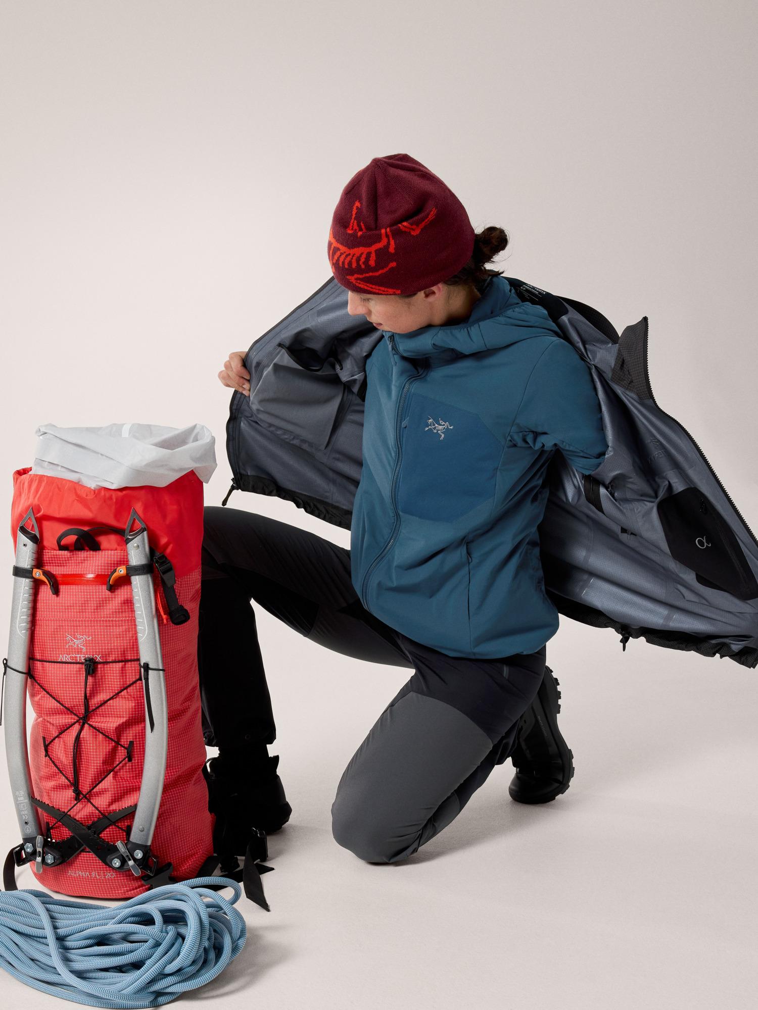 Proton Hoody Women's Product Image