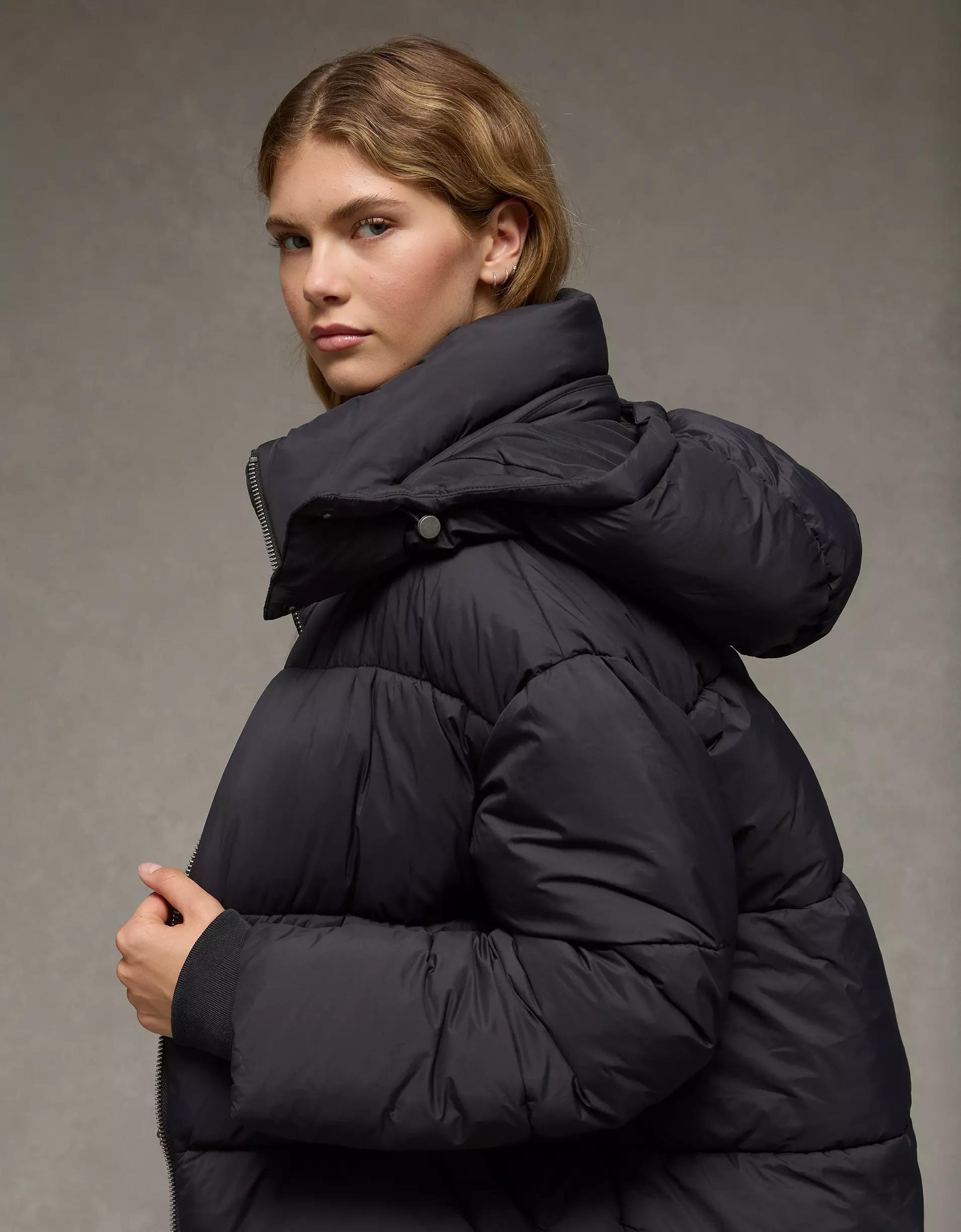 AE Technical Puffer Jacket Women's Product Image