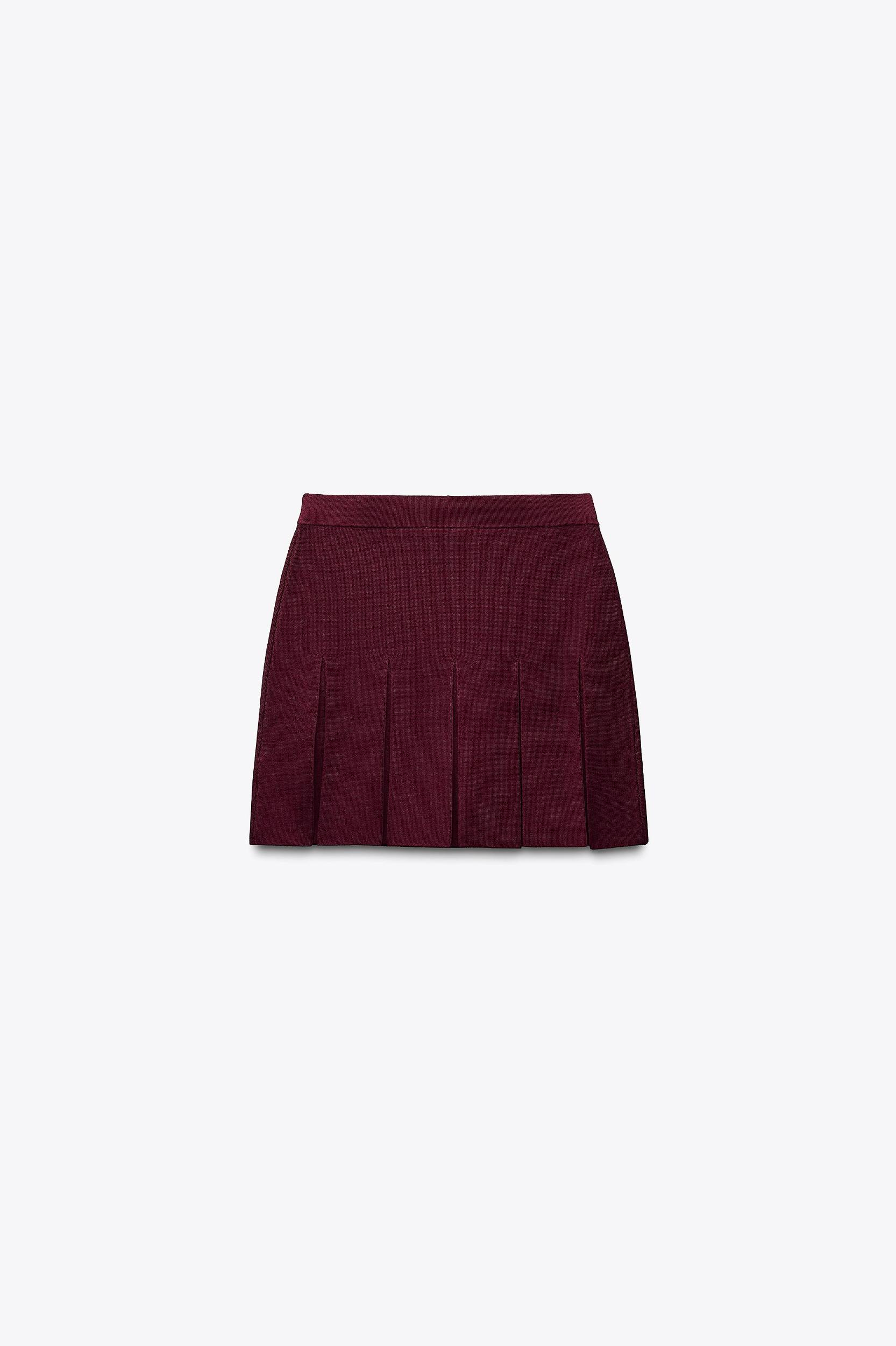 BOX PLEAT KNIT MINI SKIRT Product Image