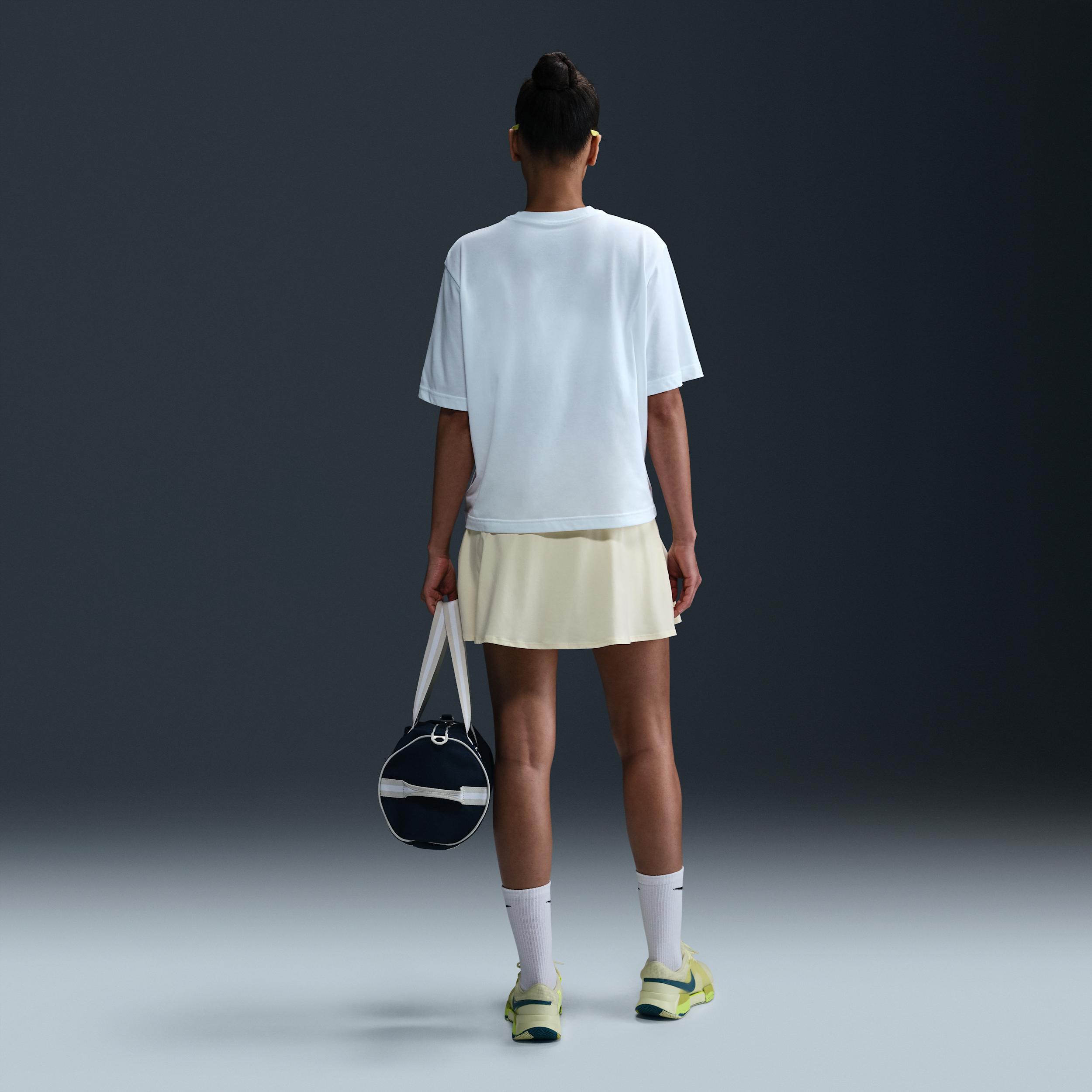 Nike Women's Slam Dri-FIT Short-Sleeve T-Shirt Product Image