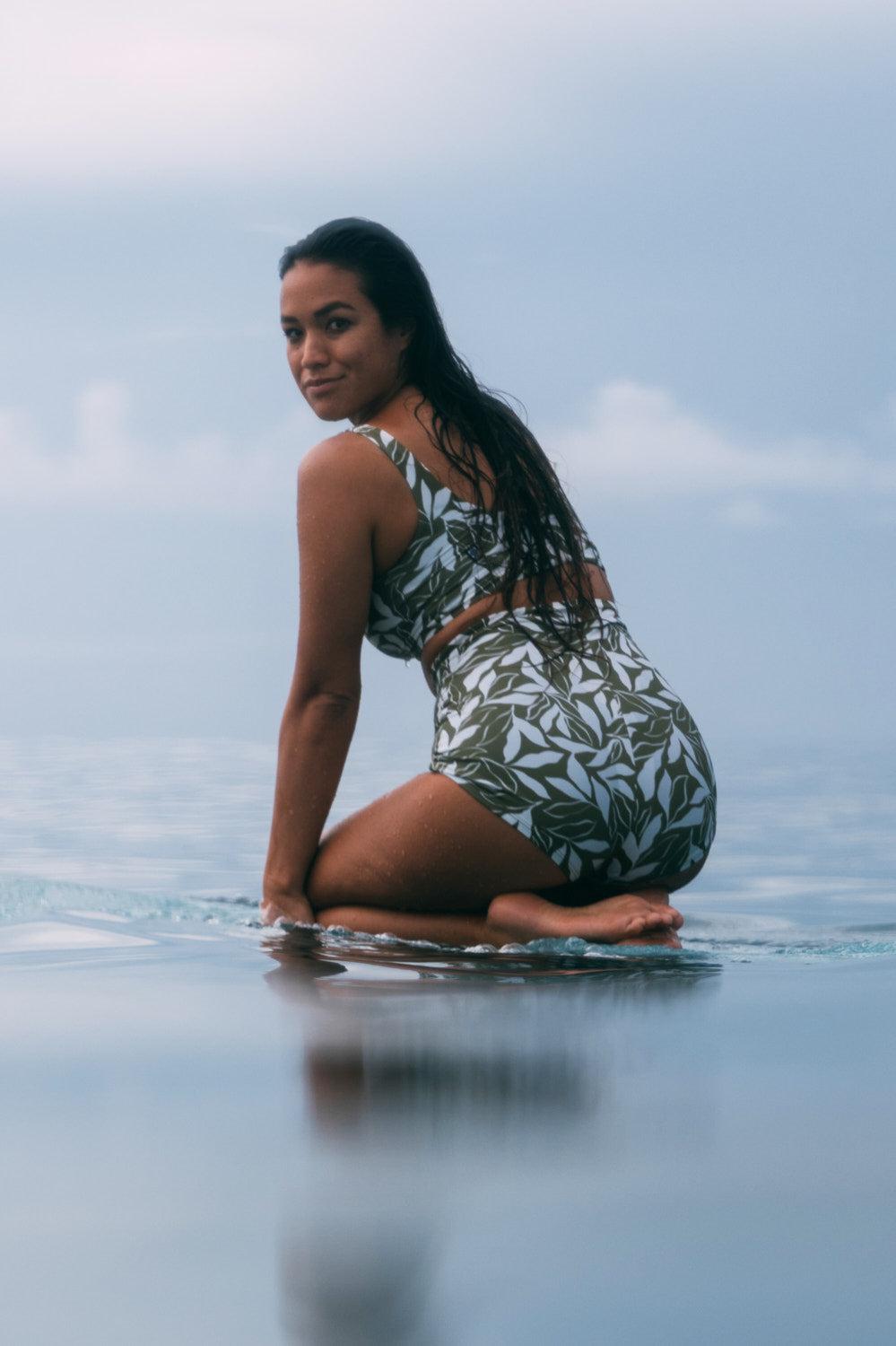 Chelsey Surf Short - Kelp Female Product Image