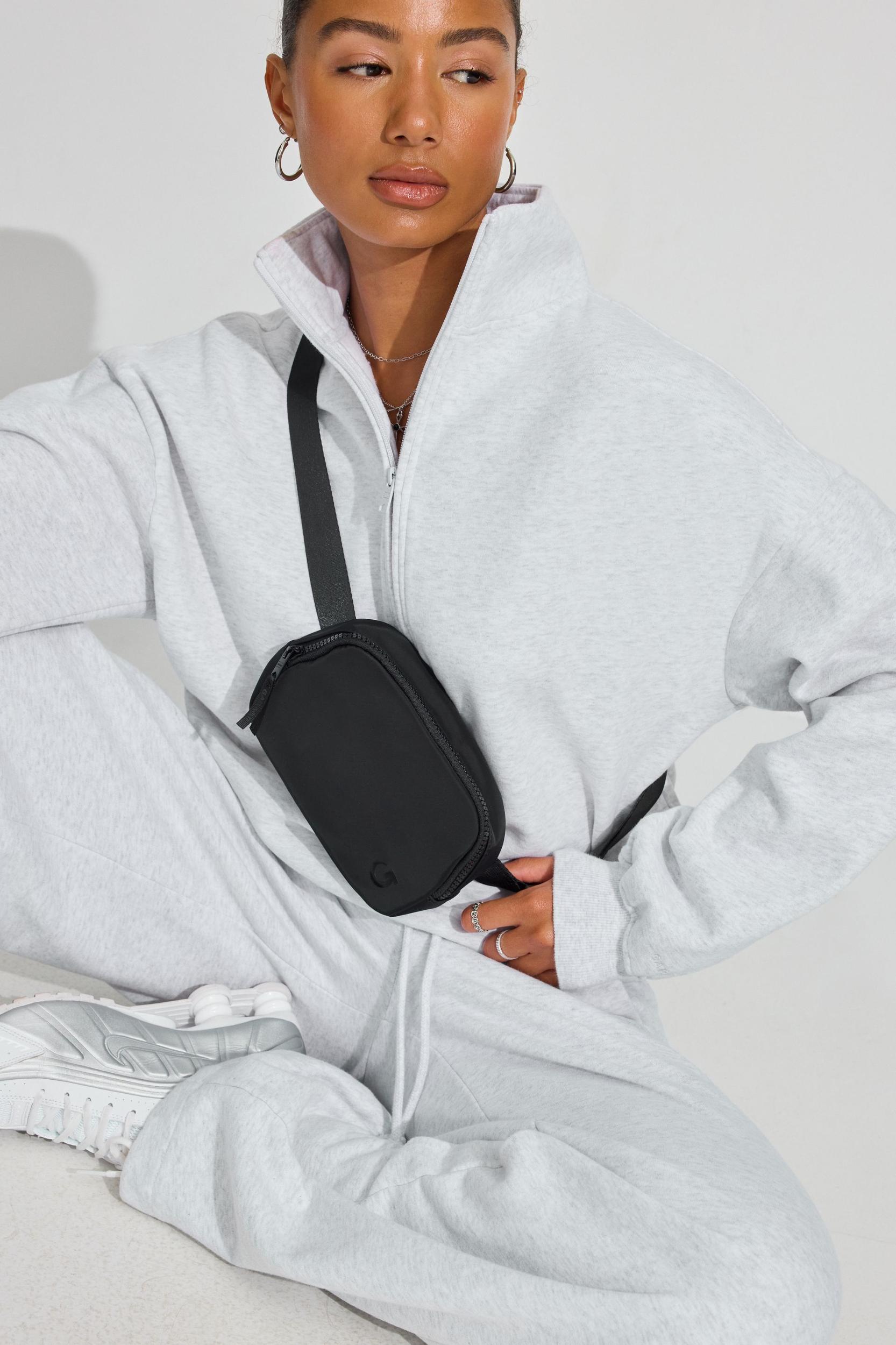 Active Belt Bag Product Image