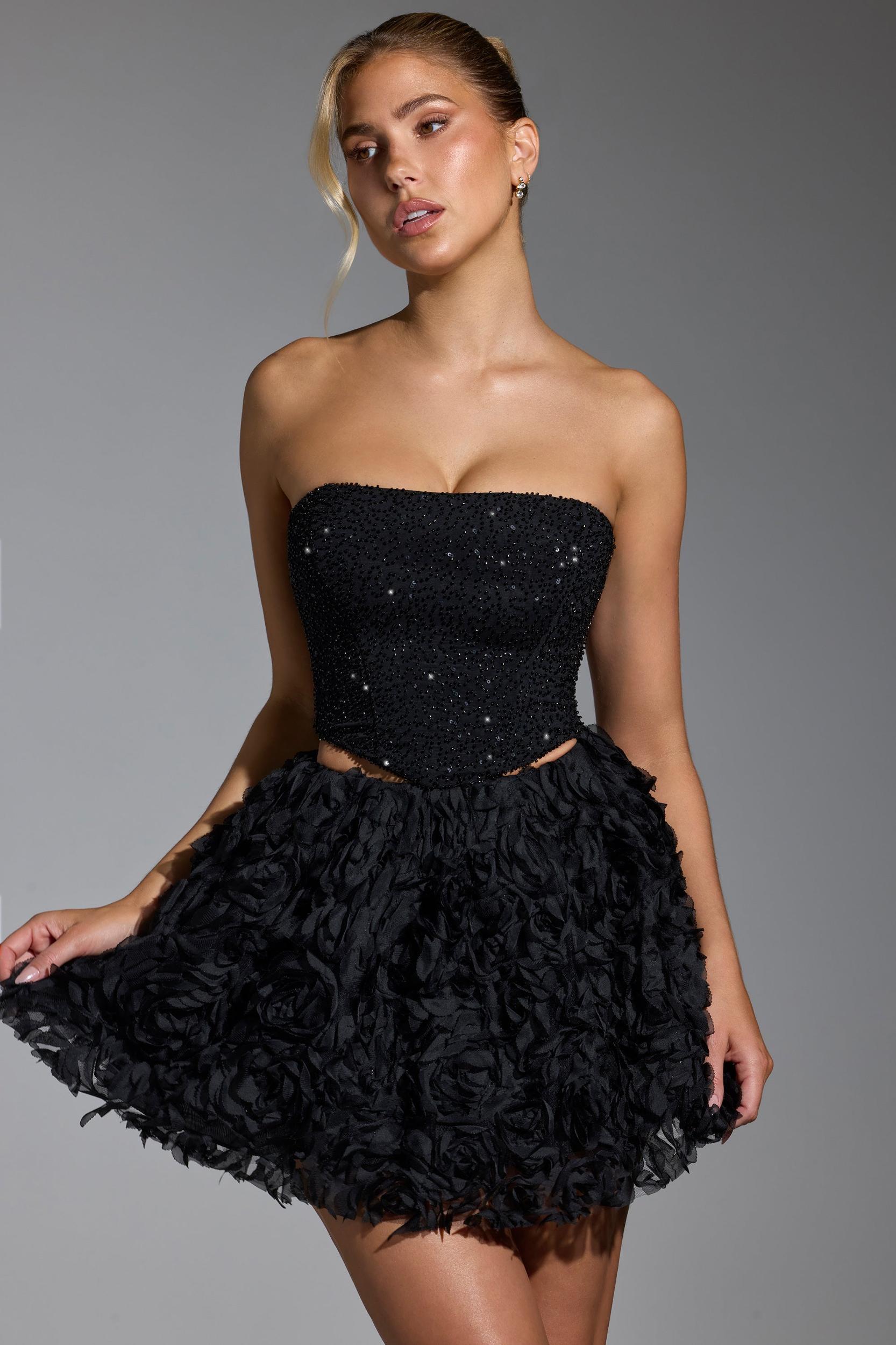 Floral-Appliqué Mini Skirt in Black Product Image