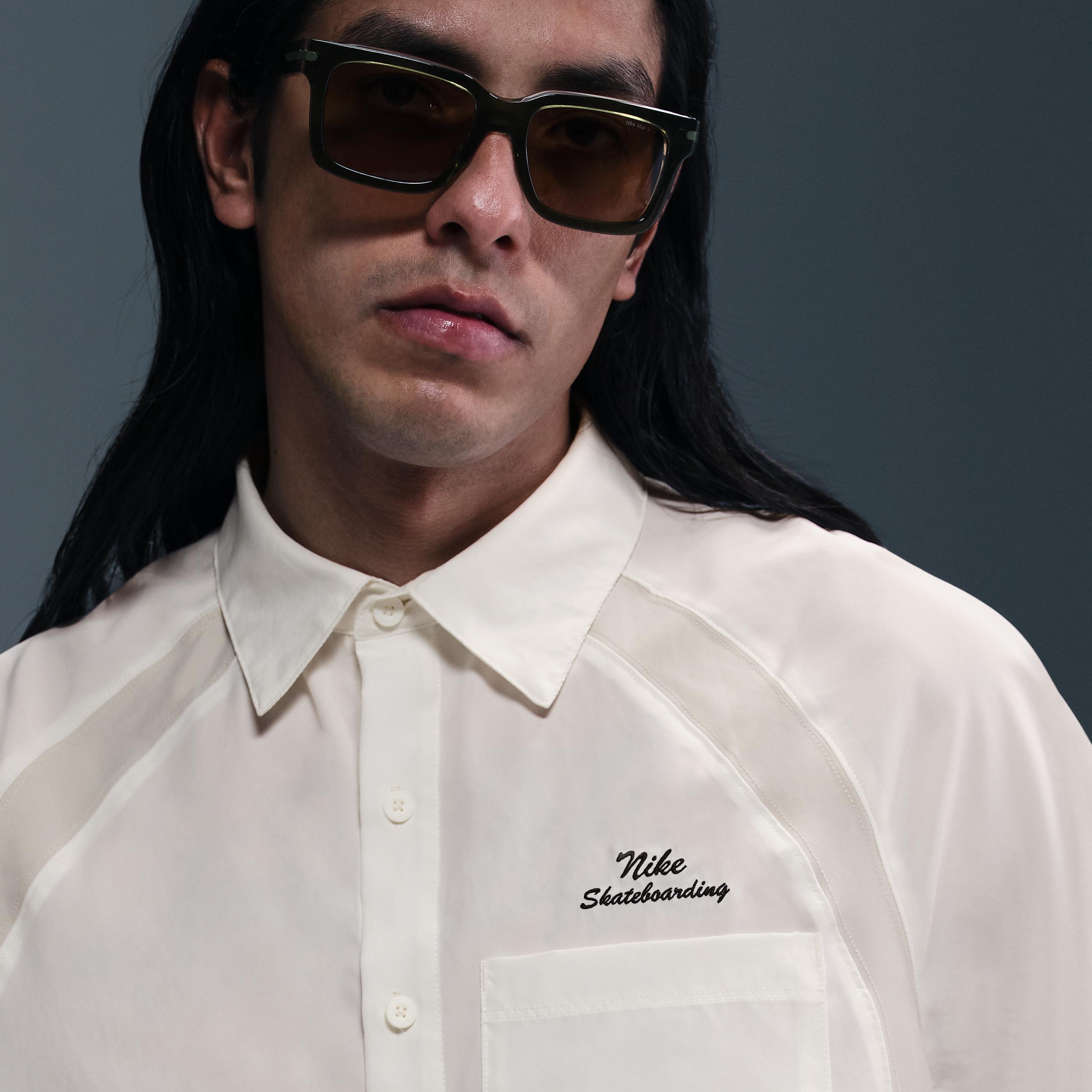 Men's Nike SB Dri-FIT Woven Short-Sleeve Bowler Shirt Product Image