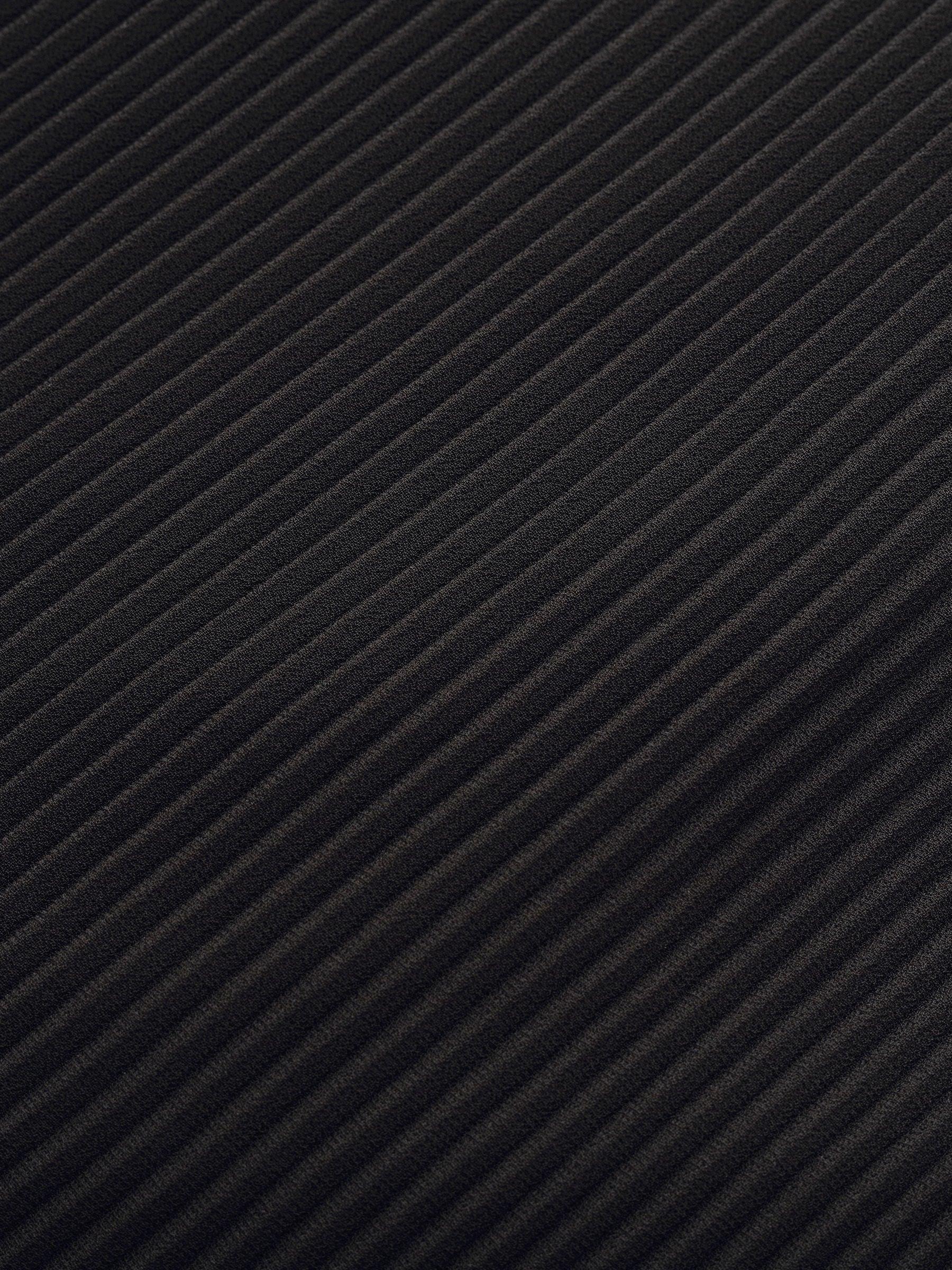 Pleated V-Neck Women A-Line Tie Belt Maxi Dress Product Image