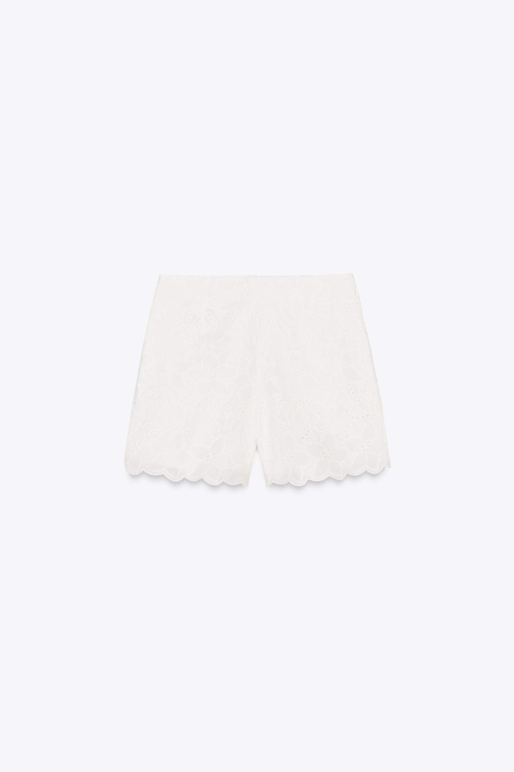 EMBROIDERED EYELET SHORTS Product Image