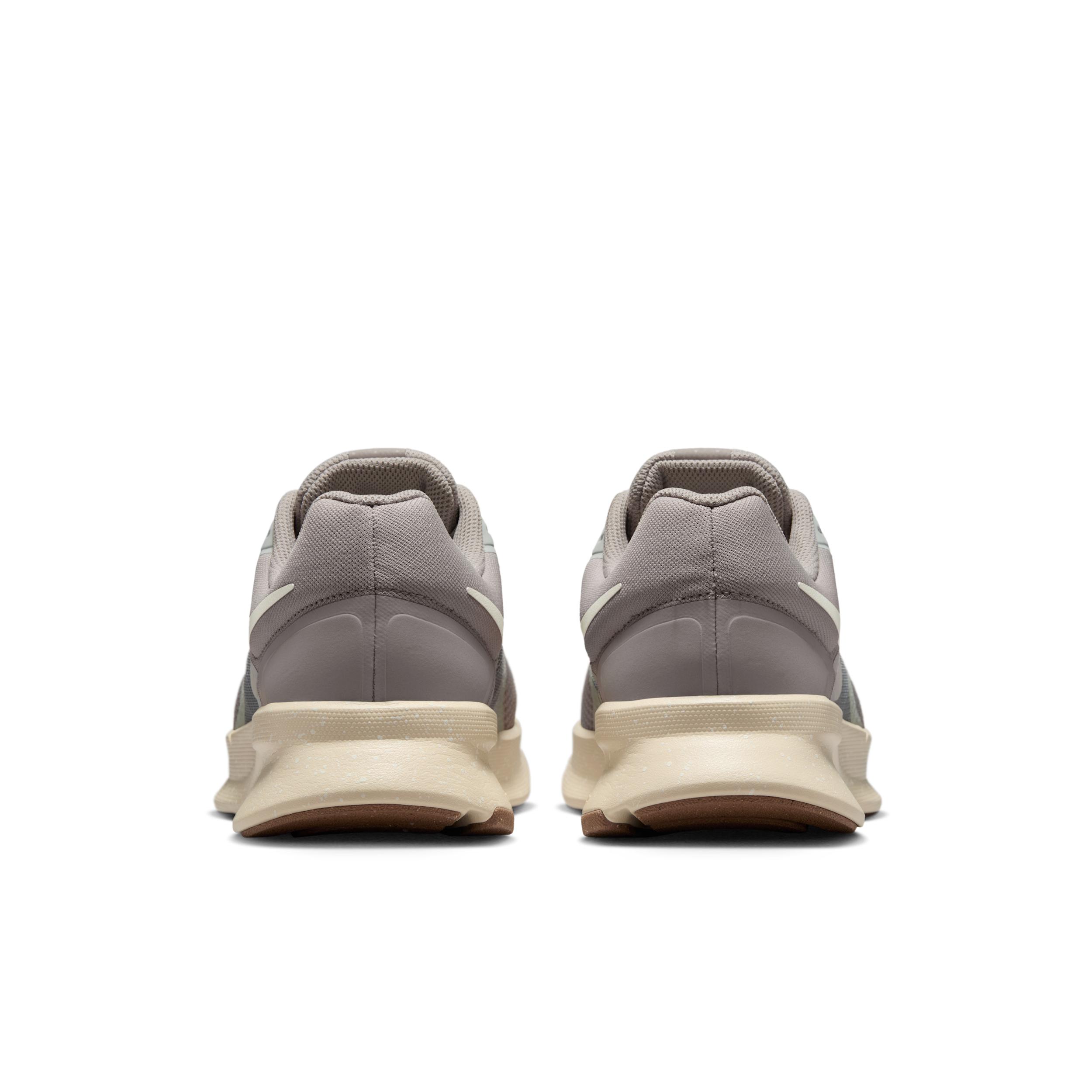 Nike Mens Run Swift 3 Road Running Shoes | DR2695-013 Product Image