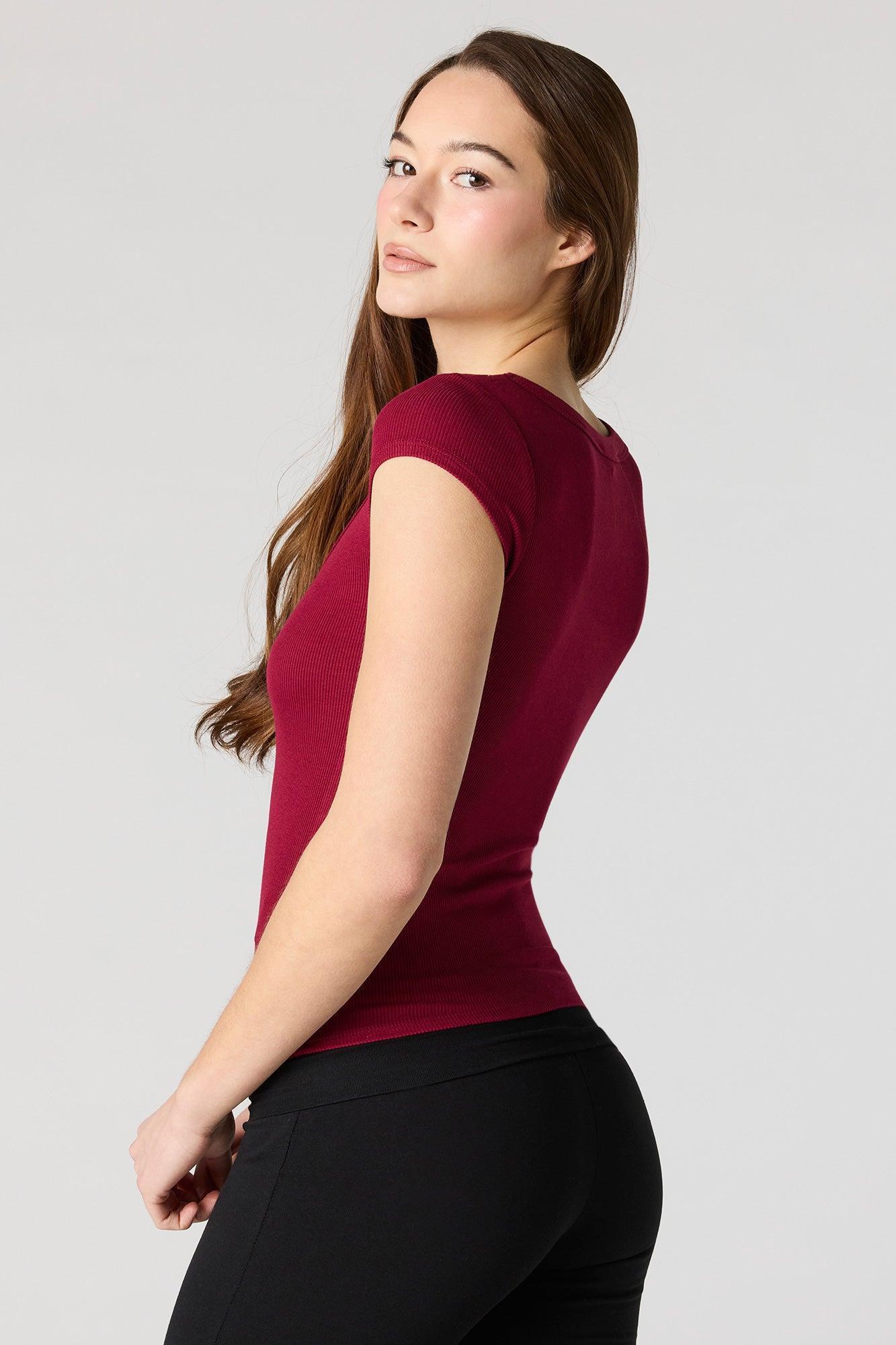 Ribbed Scoop Neck T-Shirt Female Product Image