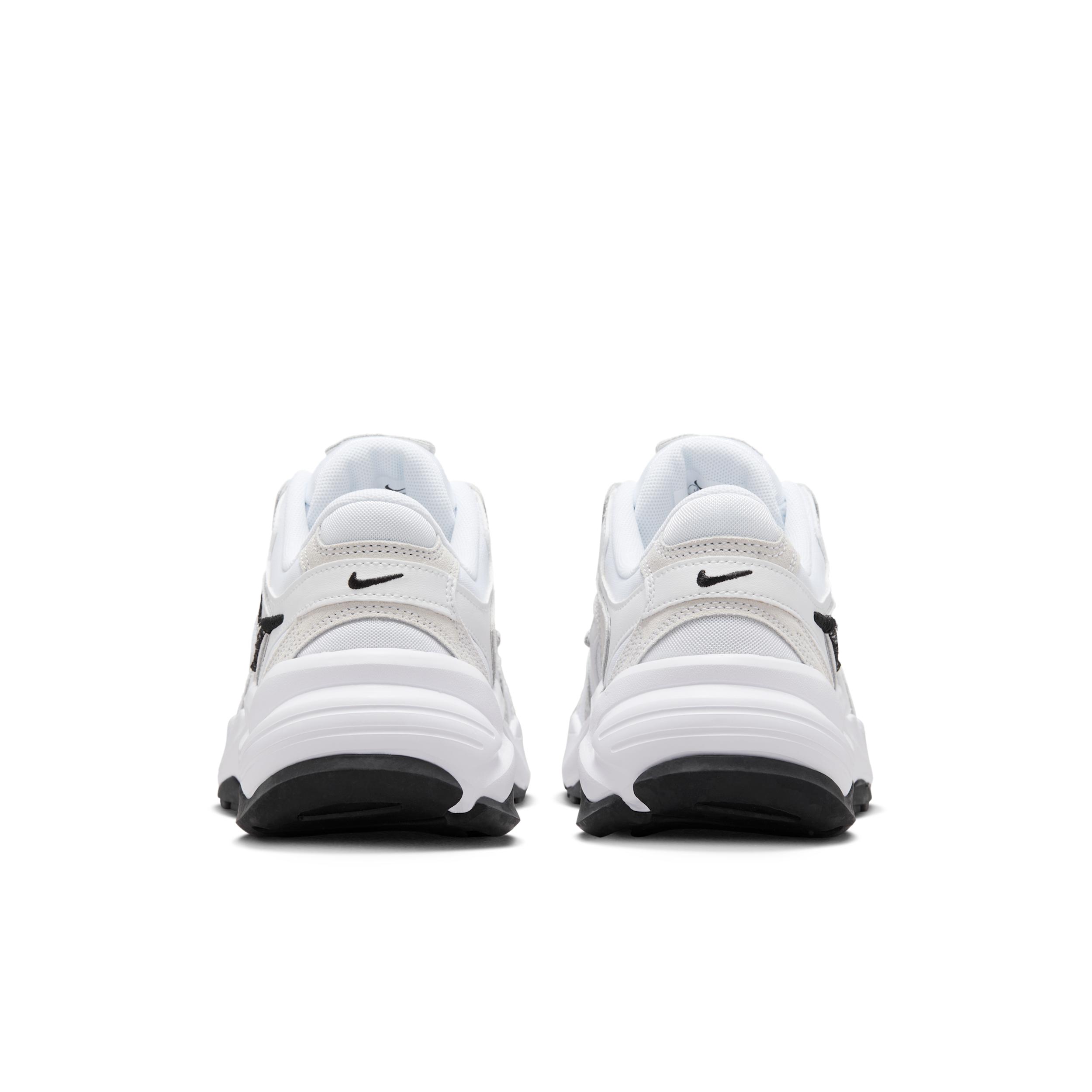 Nike Women's AL8 Shoes Product Image