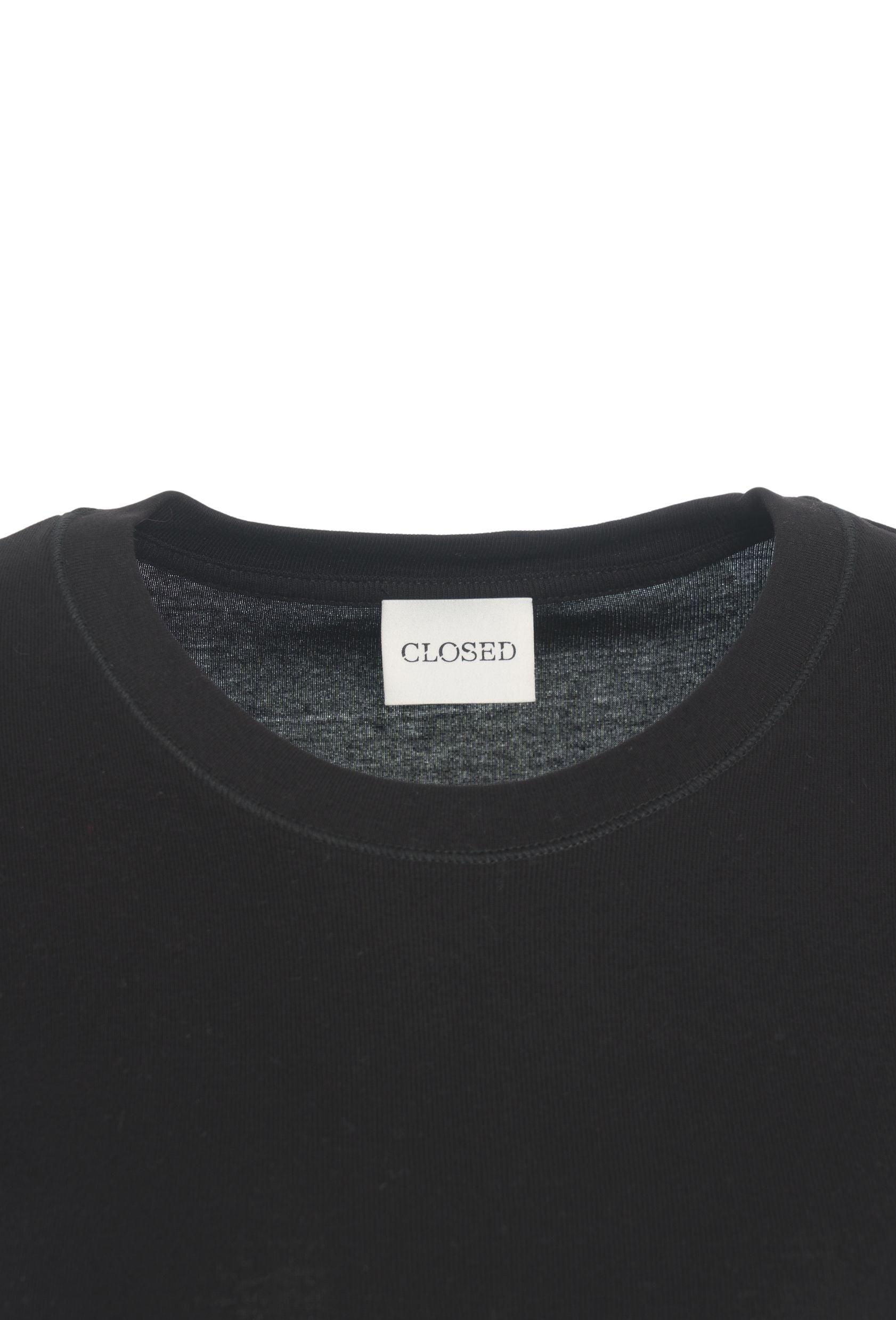 T-Shirt with Threequarter Sleeves Product Image