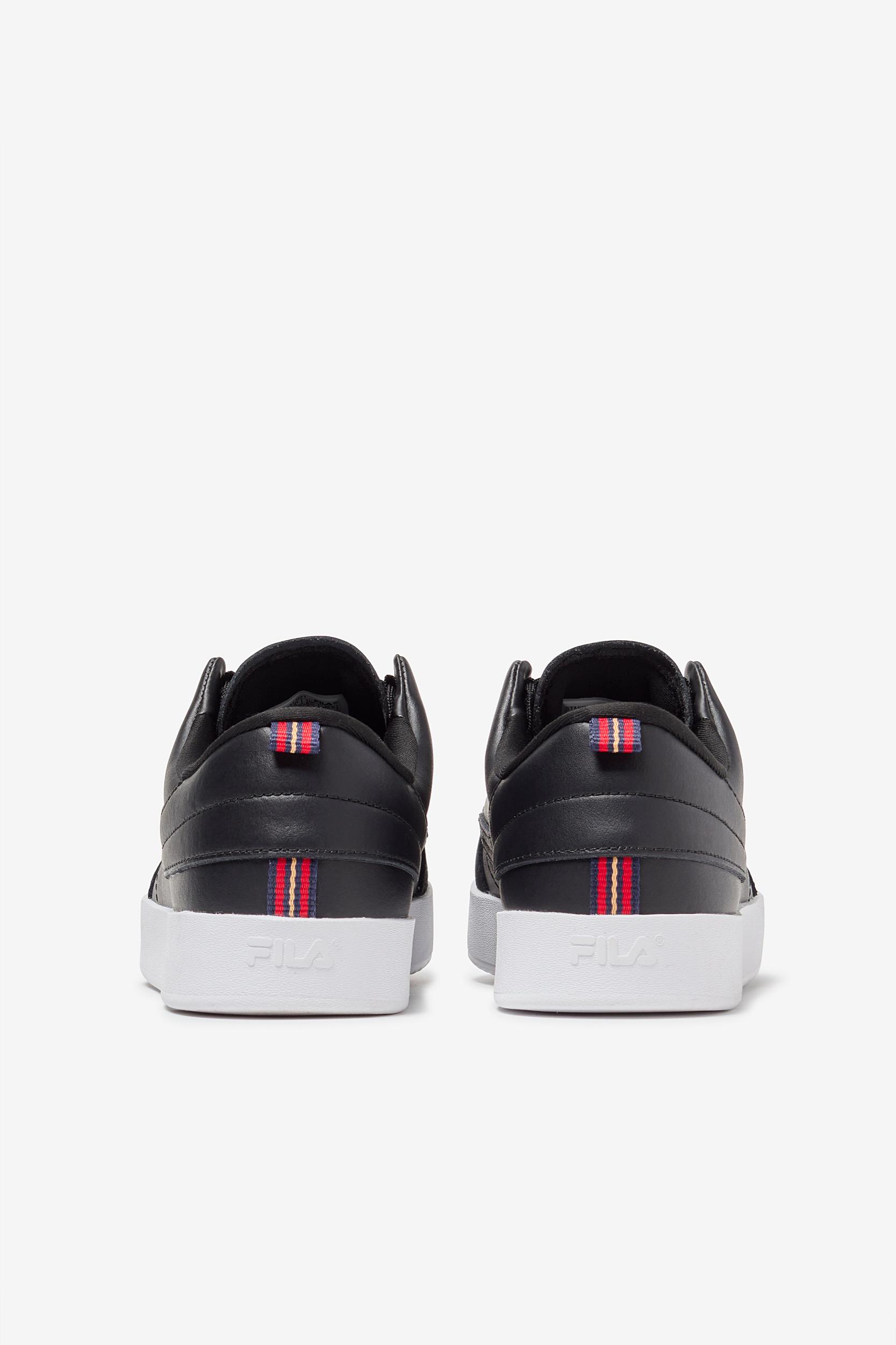 Women's Sanati Product Image