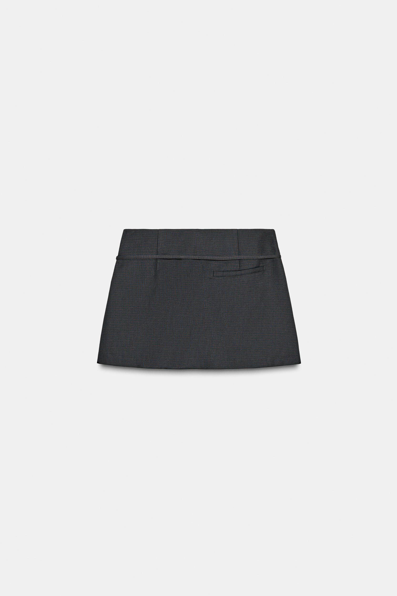 BELTED SKORT Product Image