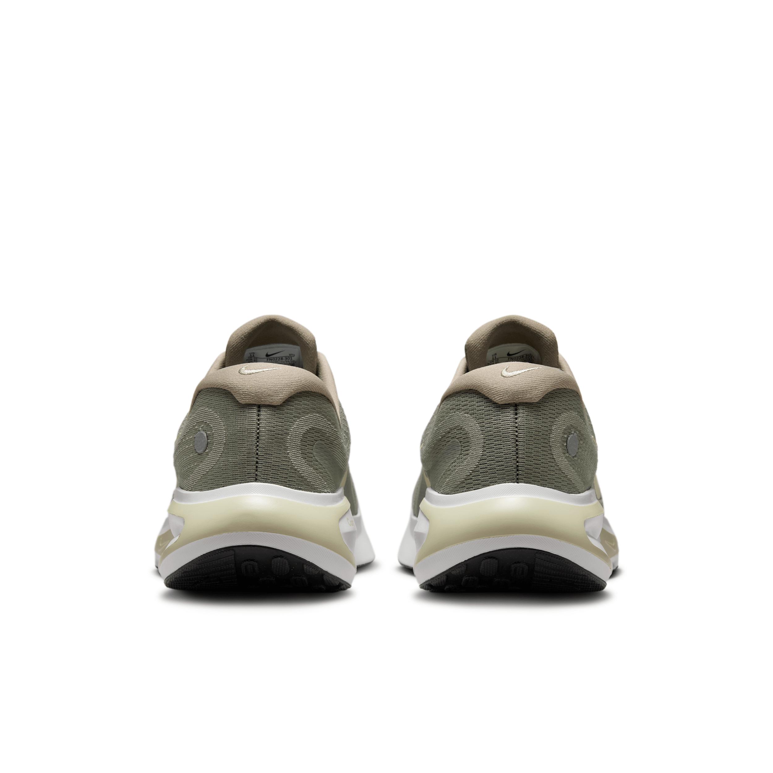 Nike Men's Journey Run Road Running Shoes Product Image