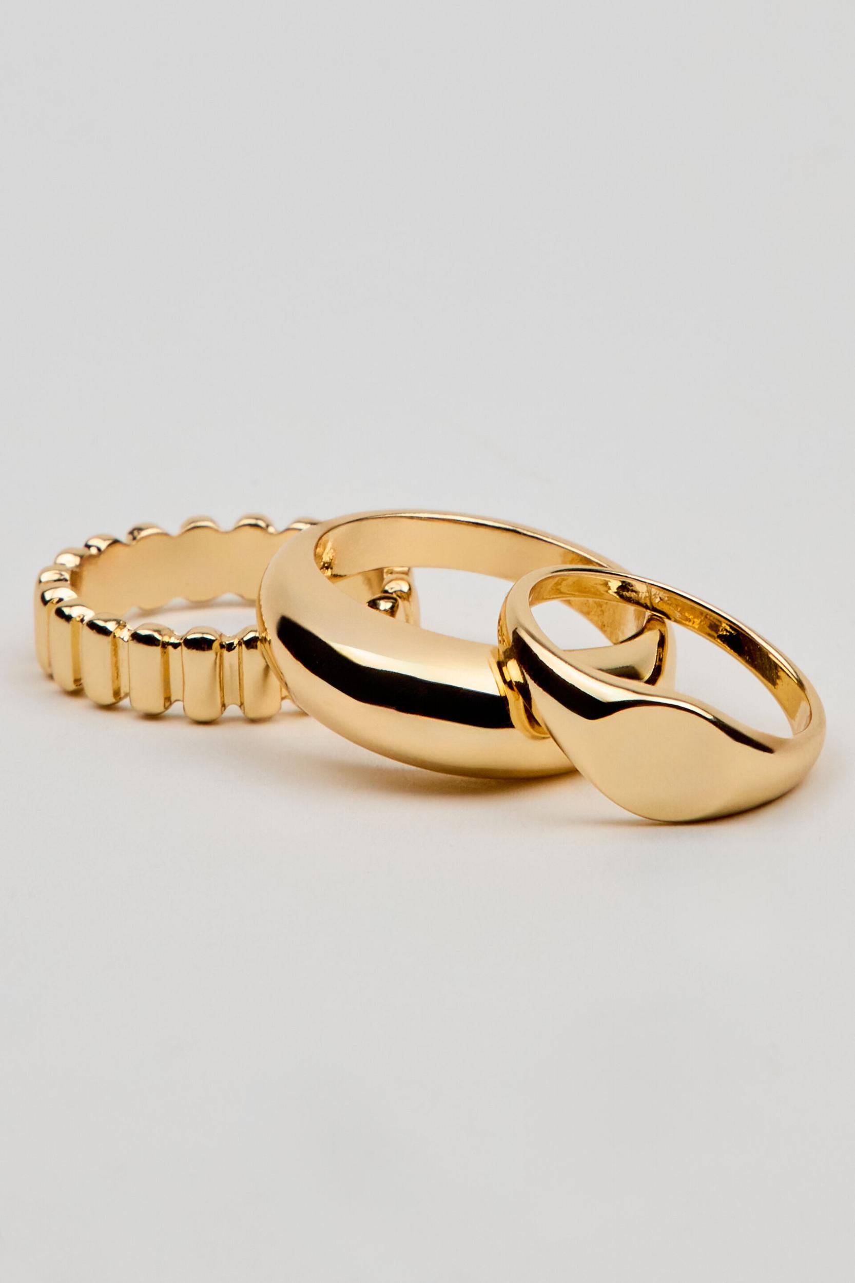 Set of 3 Signet Rings Product Image