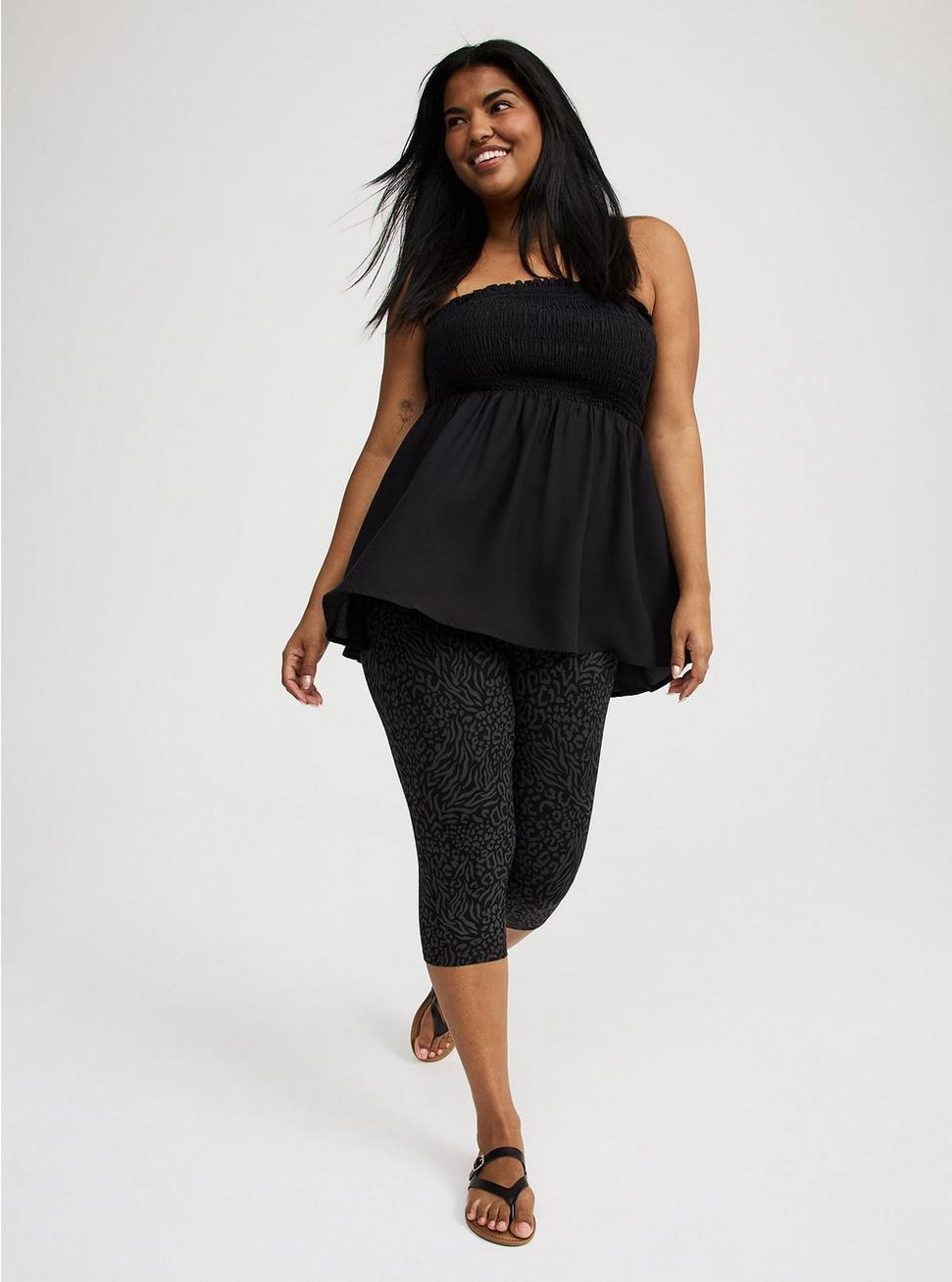 Pedal Pusher Pocket Legging Product Image