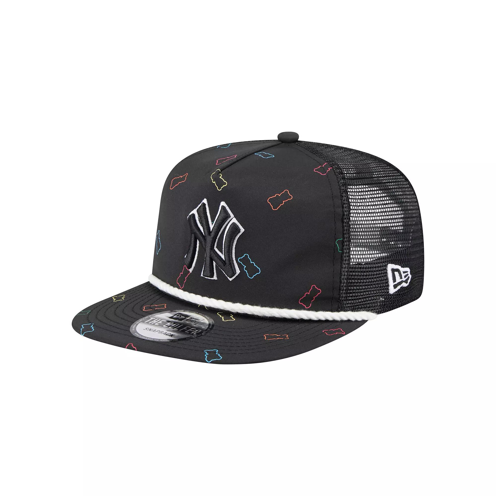 Men's New Era Black New York Yankees Gummy Golfer Trucker Adjustable Hat Product Image