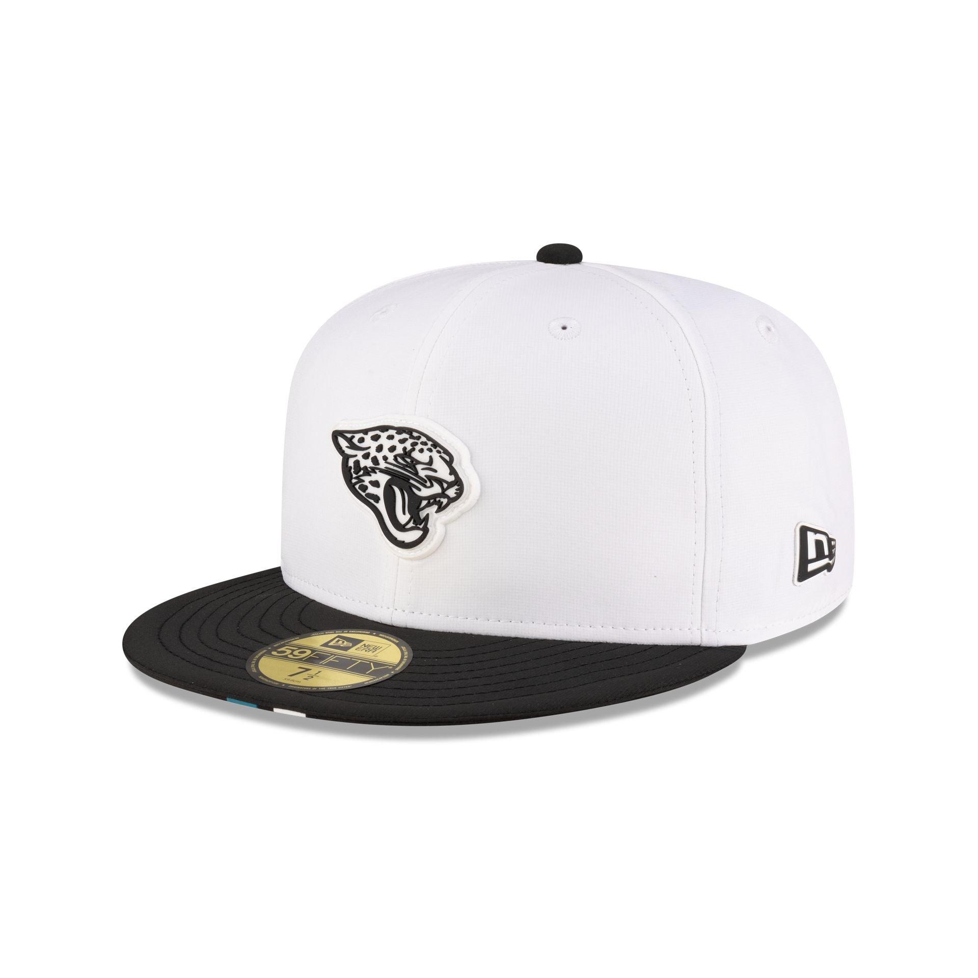 Cleveland Guardians Metallic Gold Logo 59FIFTY Fitted Hat Male Product Image