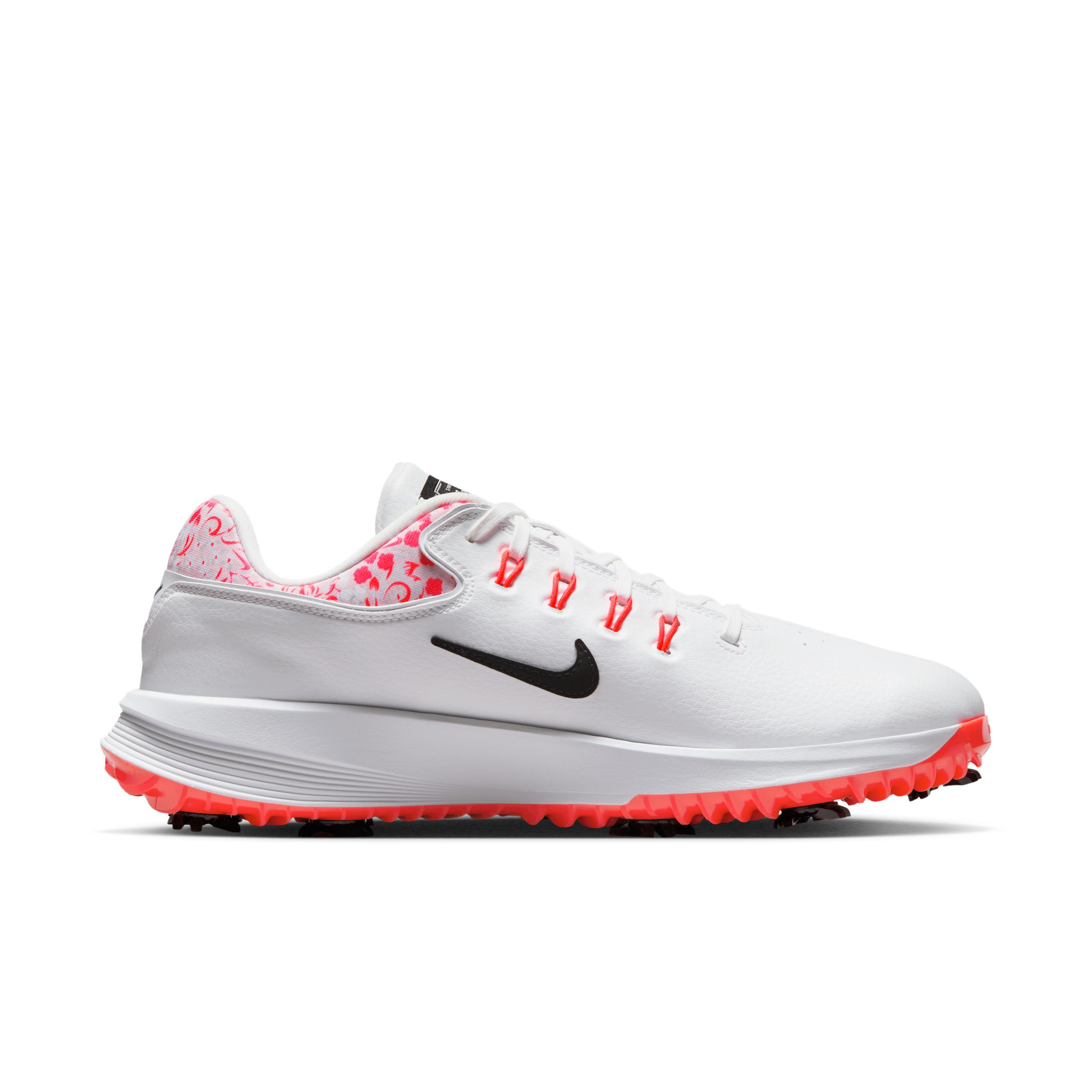 Nike Victory Pro 4 Golf Shoes Product Image