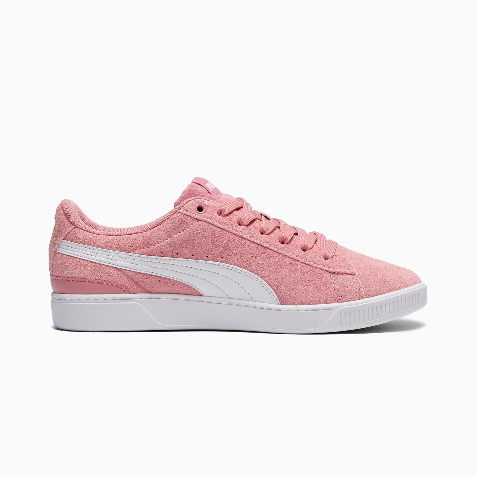 Vikky v3 Women's Wide Sneakers Product Image