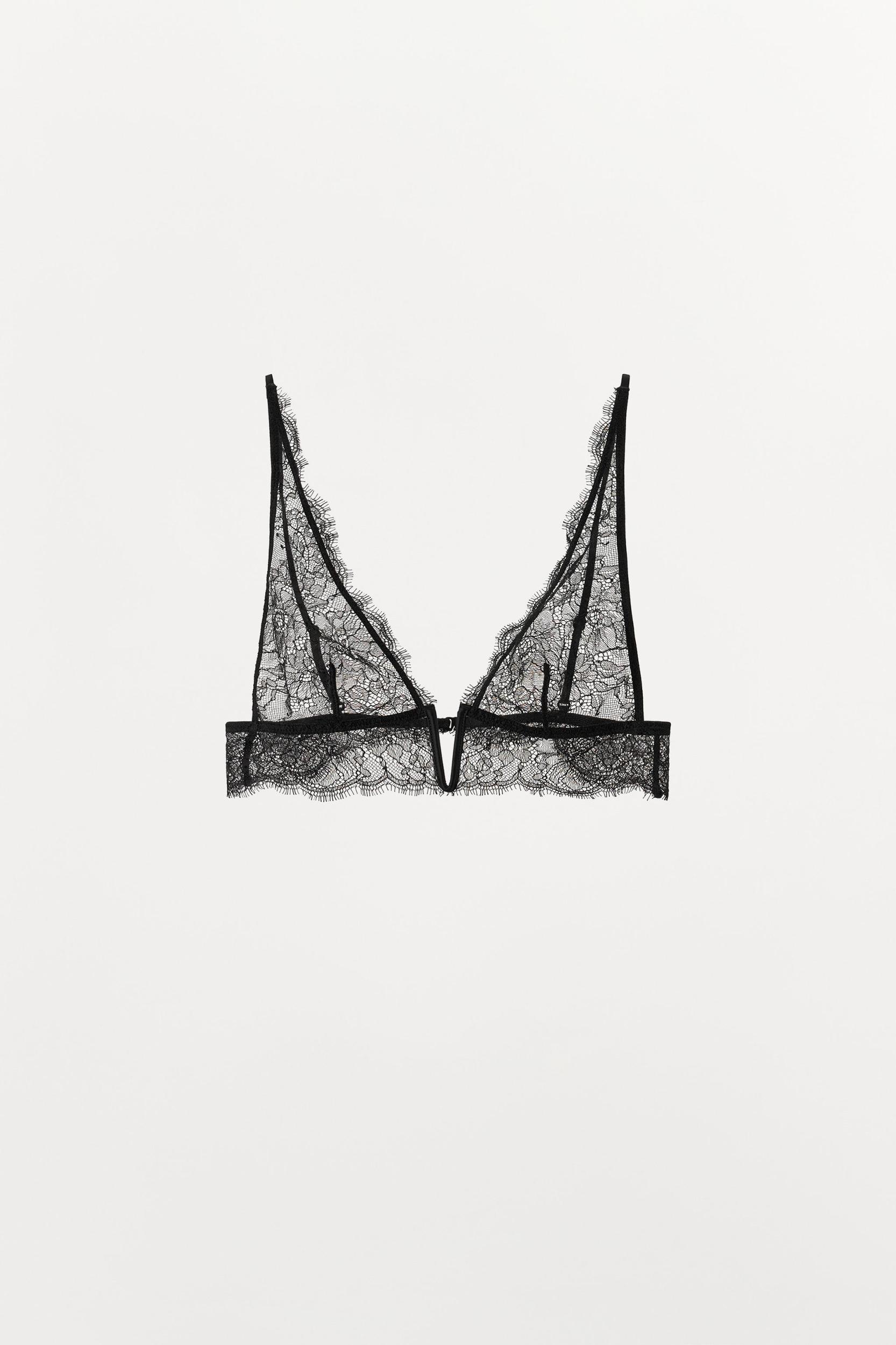 LACE TRIANGLE BRA Product Image