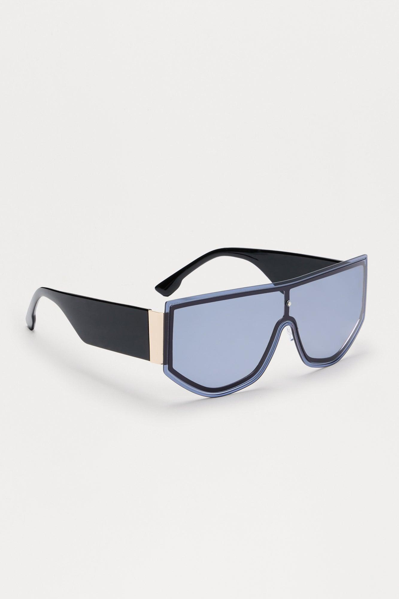 Lori Oversized Shield Gradient Sunglasses - Black Female Product Image