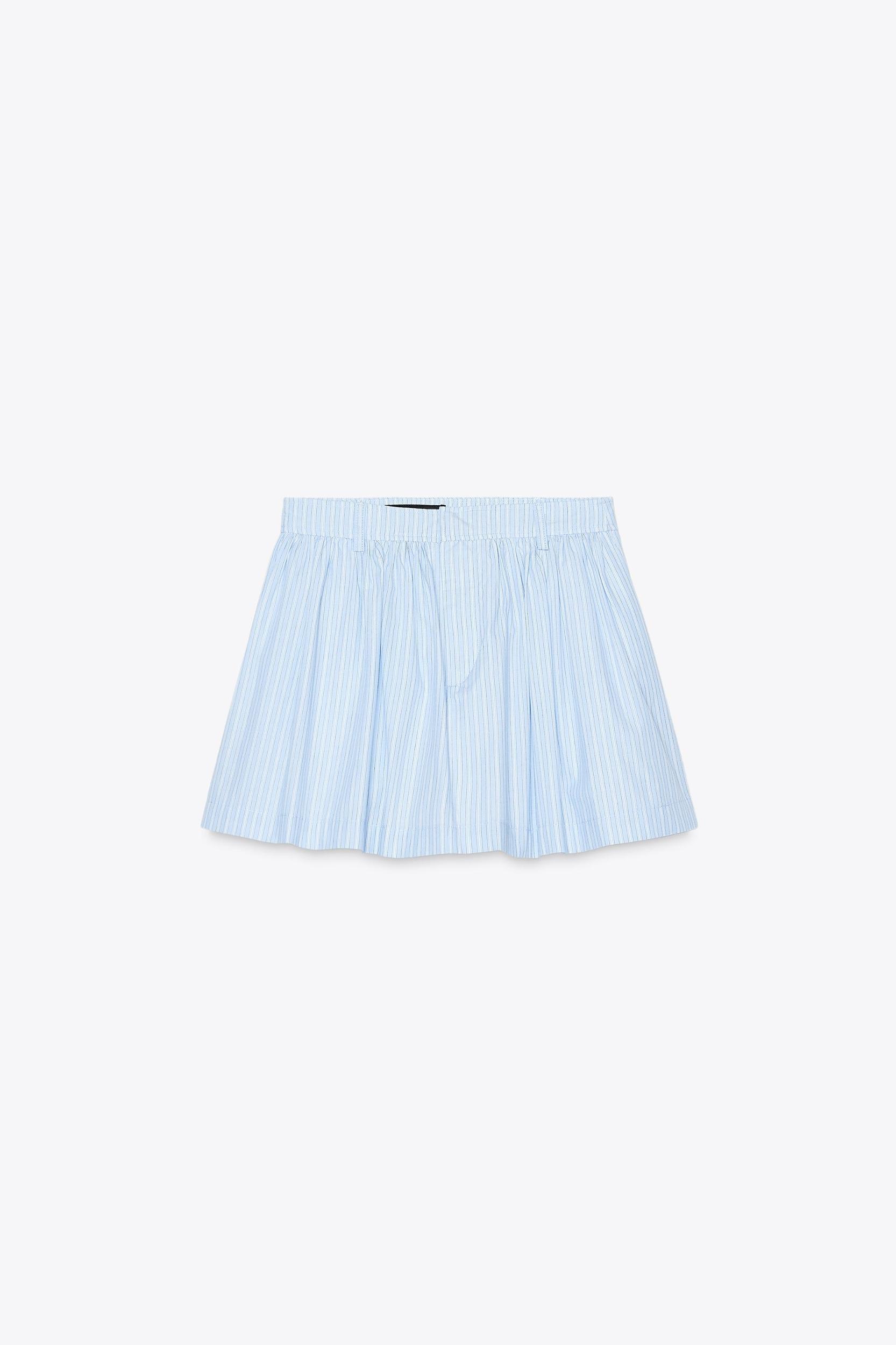 VOLUMINOUS STRIPED SKORT Product Image