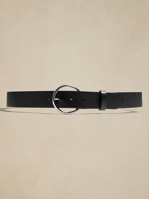 Pebbled Leather Round Buckle Belt Product Image