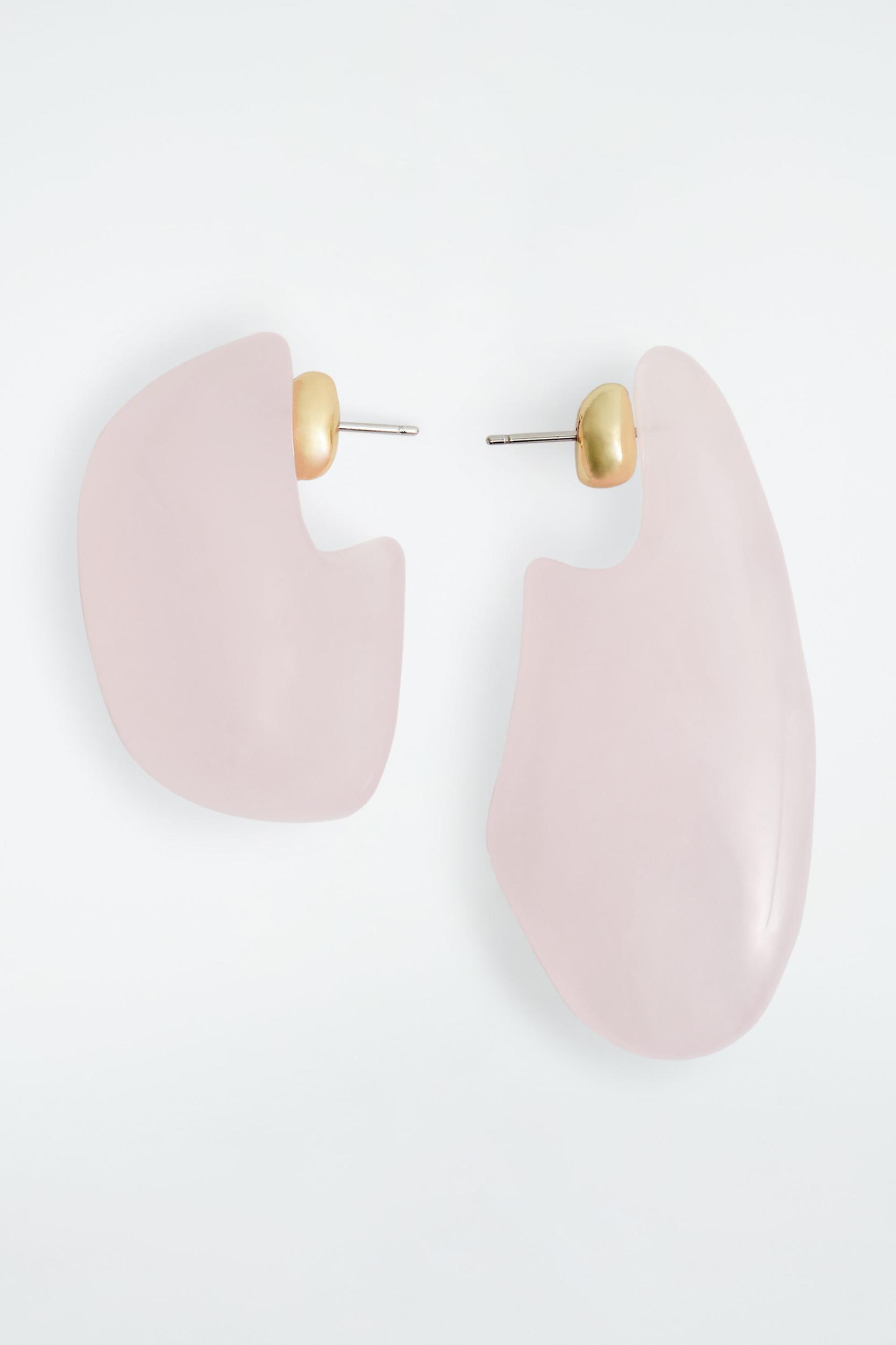 MISMATCHED PEBBLE EARRINGS Product Image