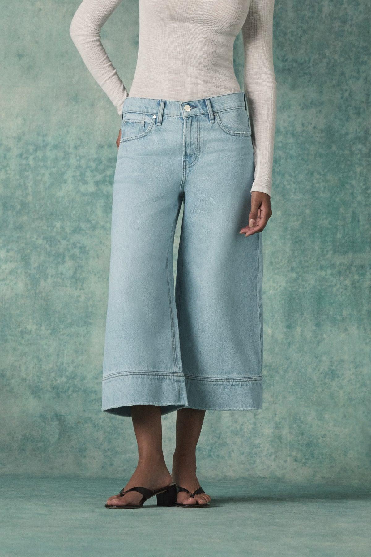 Noa Relaxed Gaucho Female Product Image