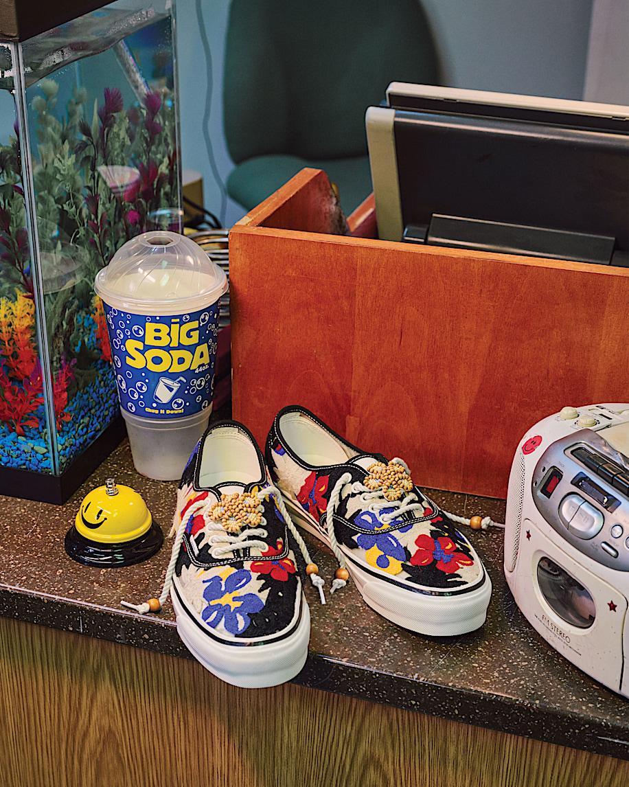Premium Authentic Shoe in White / Red / Blue| Vans US Product Image