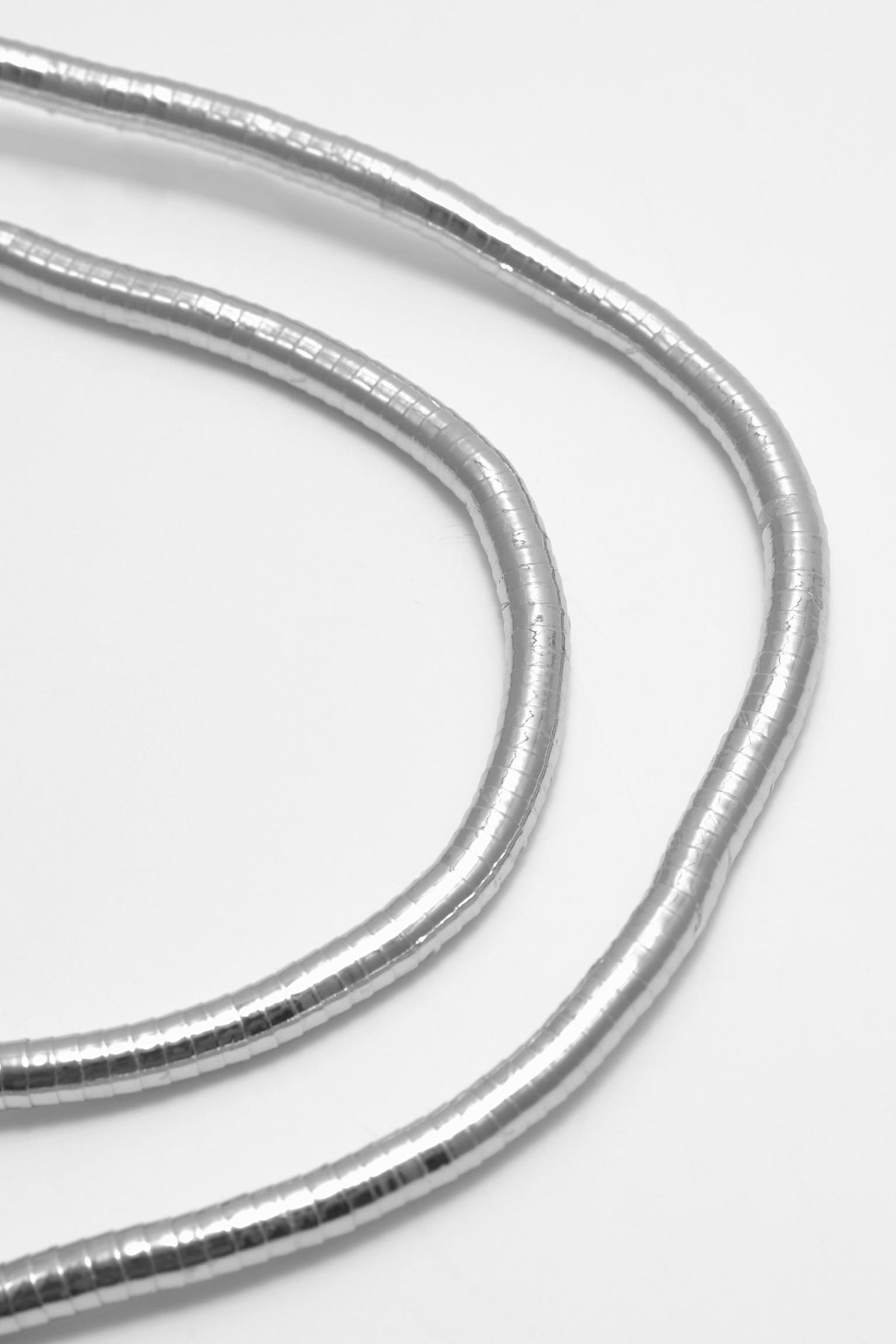 Metallic necklace Product Image