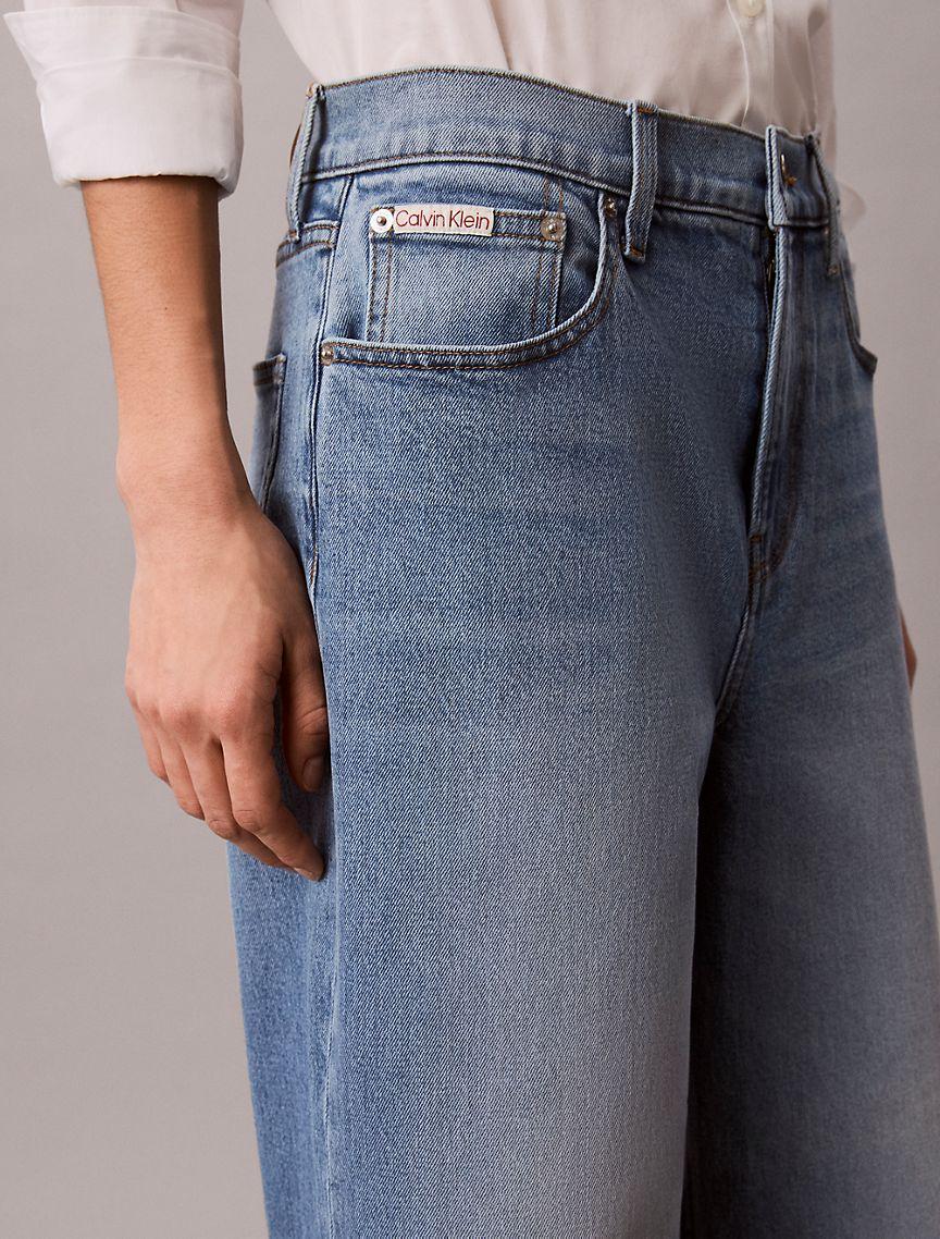 Cropped Wide Leg Jeans Product Image
