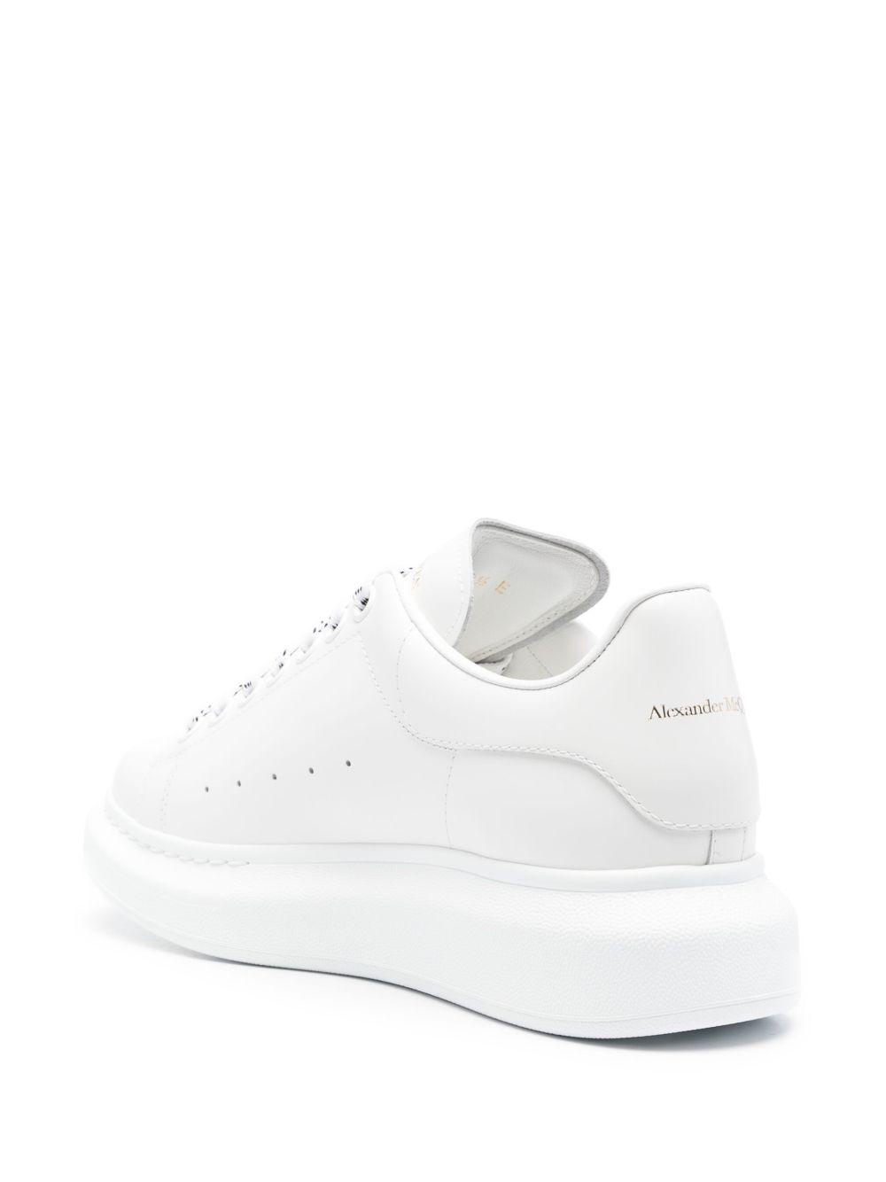 leather sneakers Product Image