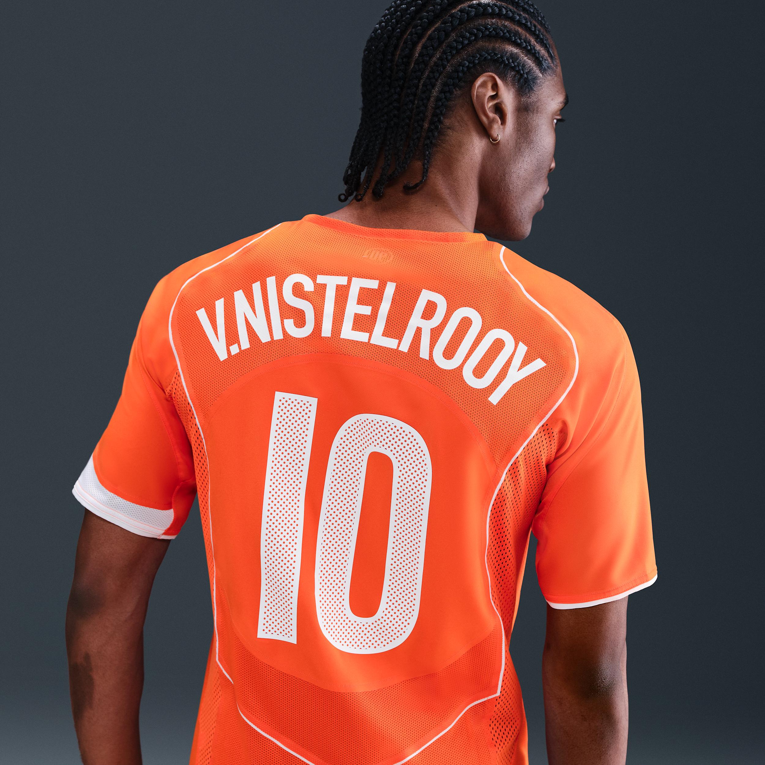 Ruud van Nistelrooy Netherlands 2004 Total 90 Reissue Nike Men's Soccer Replica Jersey Product Image