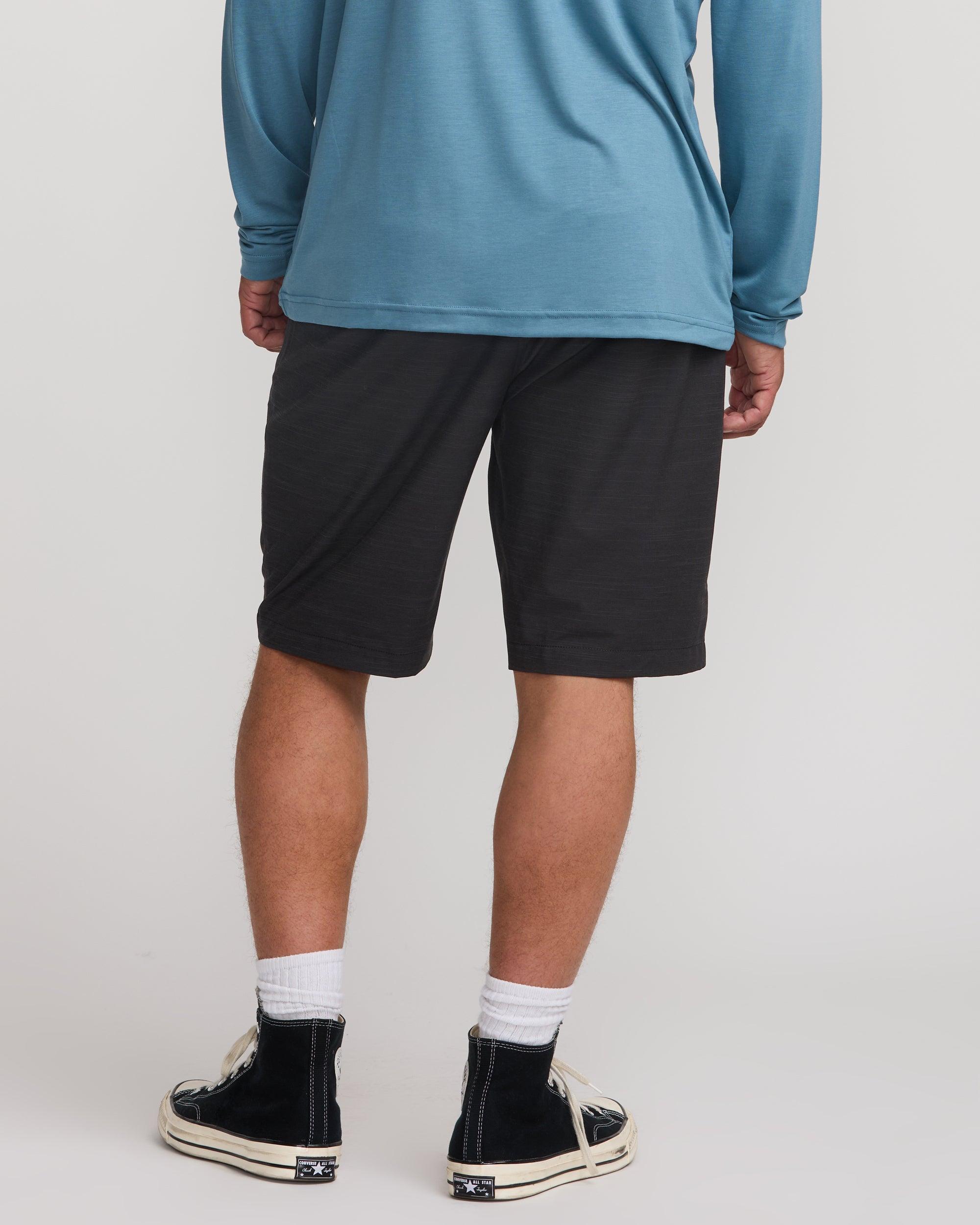 Crossfire Submersible 21" Hybrid Shorts - Black Male Product Image