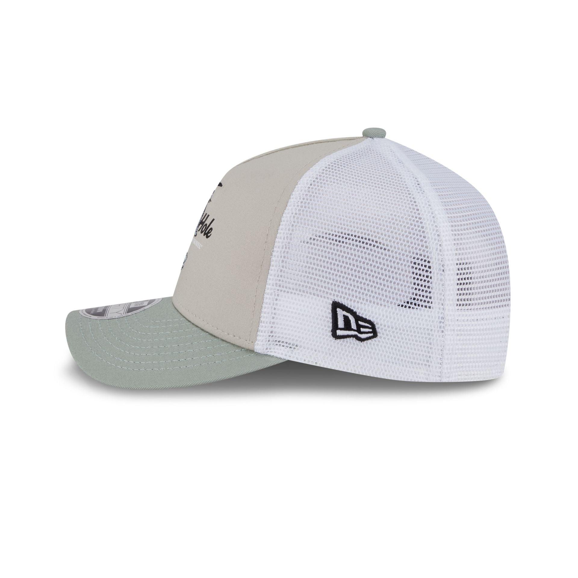 Looney Tunes Bugs Bunny ACME 9FORTY M-Crown Snapback Hat Male Product Image