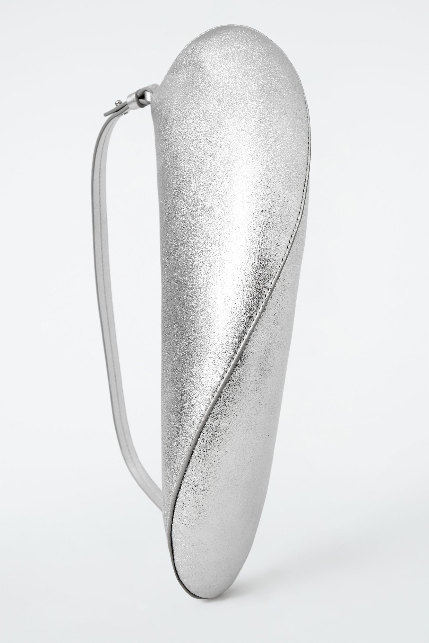 COVE CLUTCH BAG - LEATHER Product Image