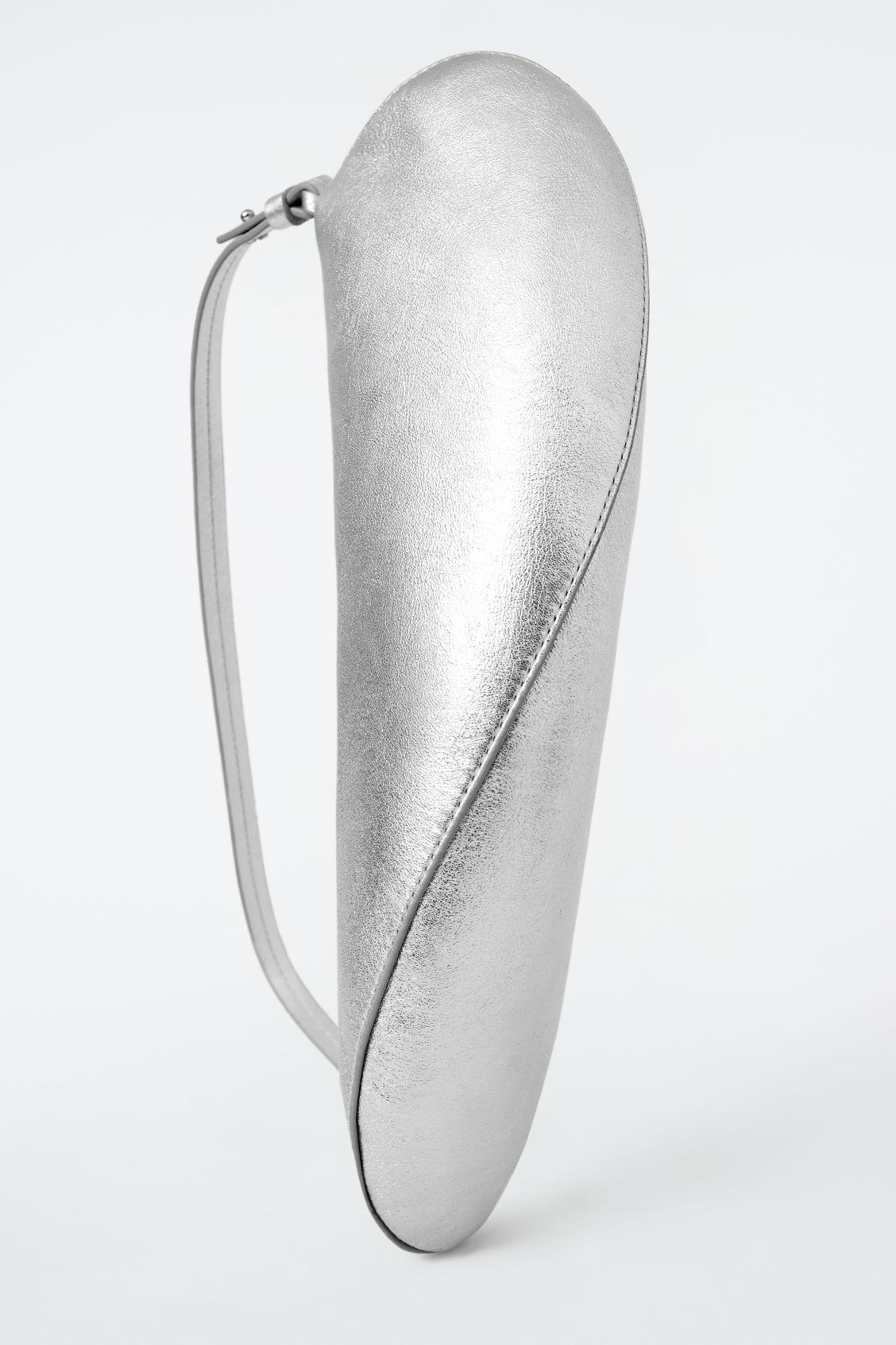 COVE CLUTCH BAG - LEATHER Product Image