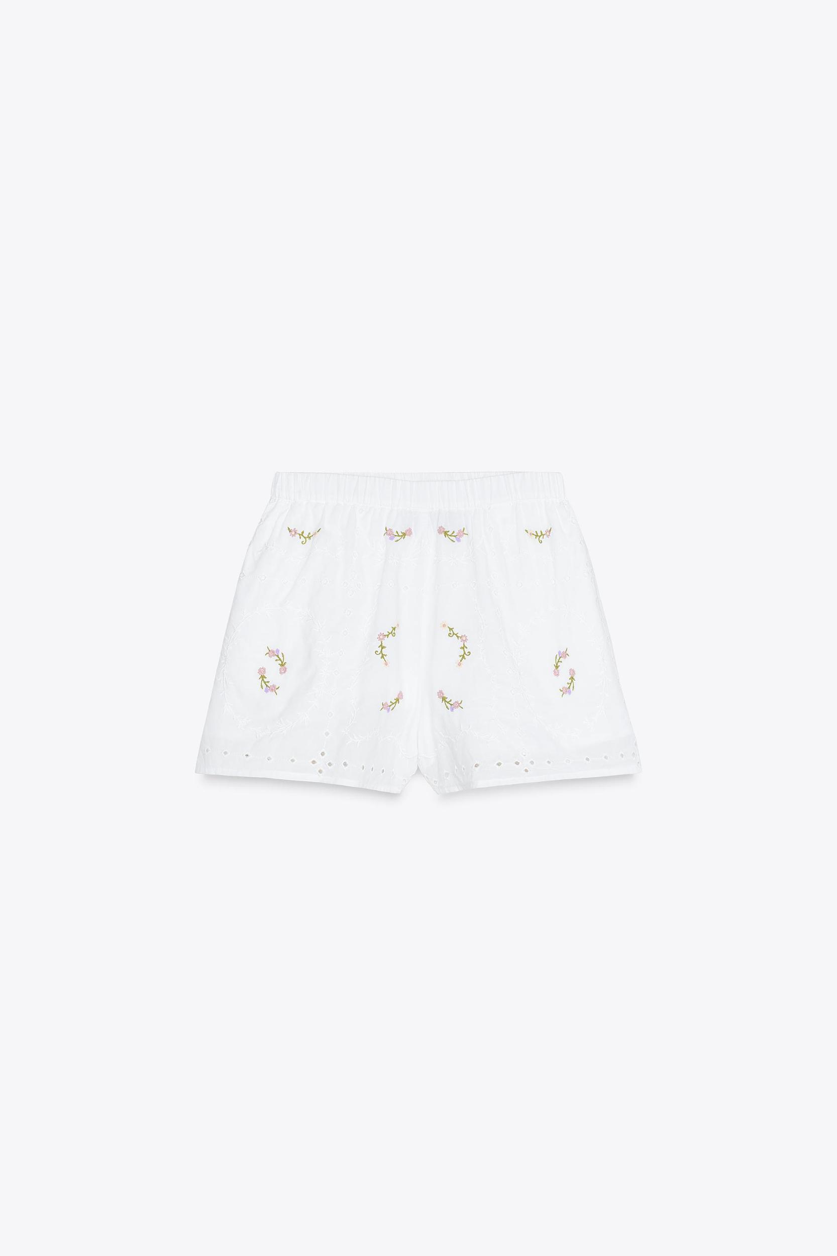 EMBROIDERED FLORAL SHORTS Product Image