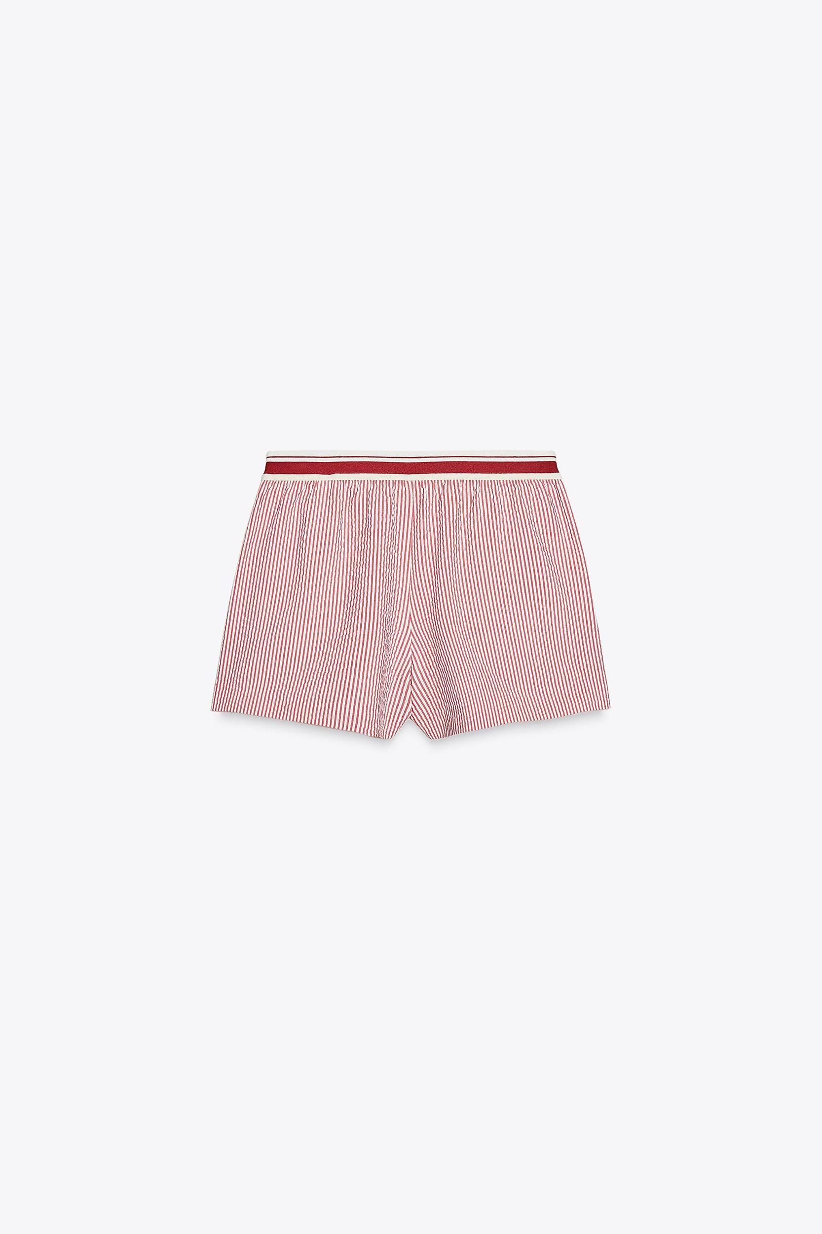 STRIPED SHORTS Product Image