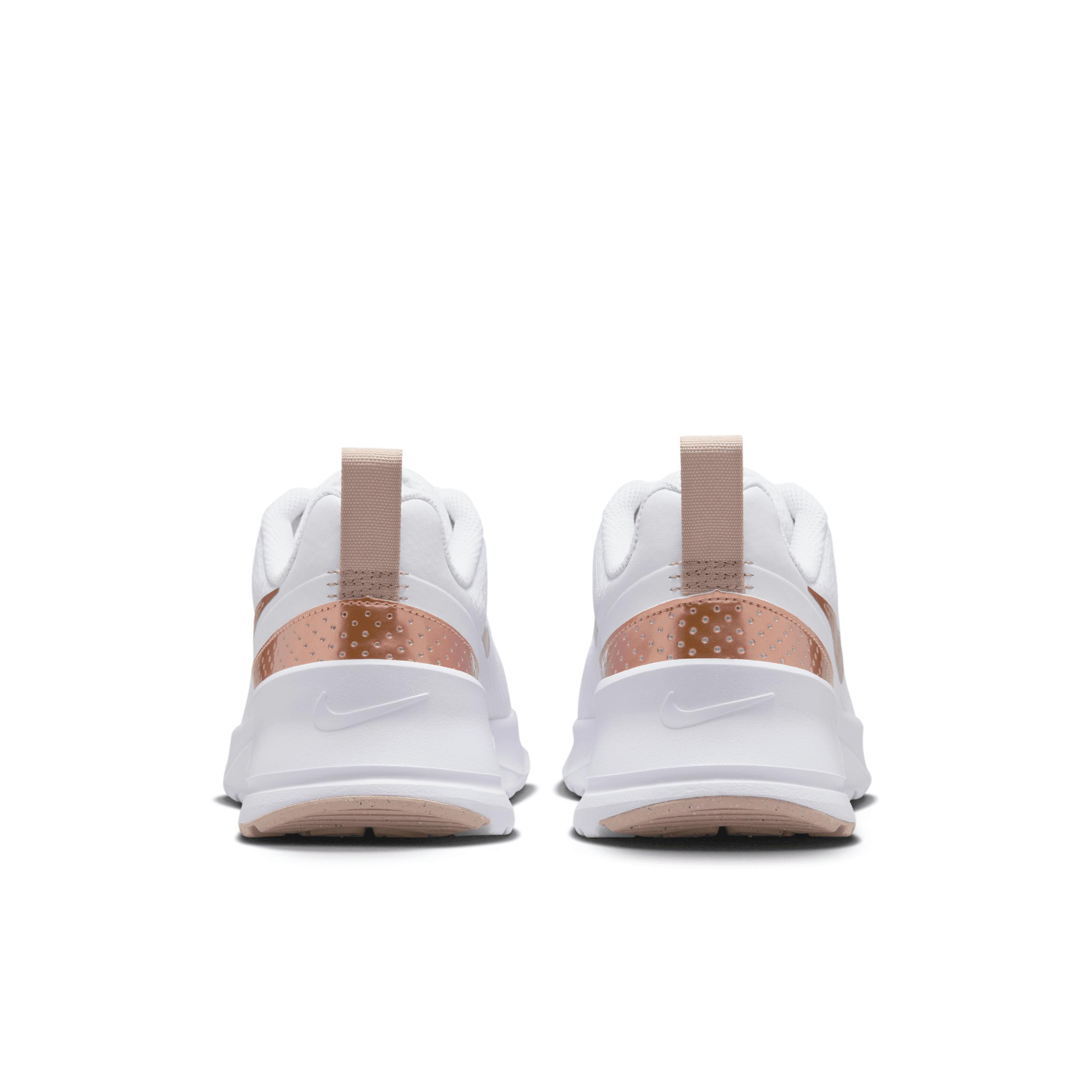 Nike Womens Air Max Nuaxis Shoes | HF1233-110 Product Image