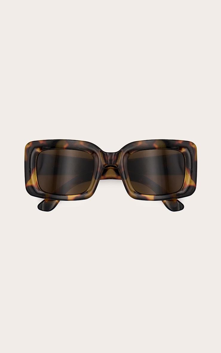 Tortoiseshell Rectangle Thick Frame Sunglasses Product Image