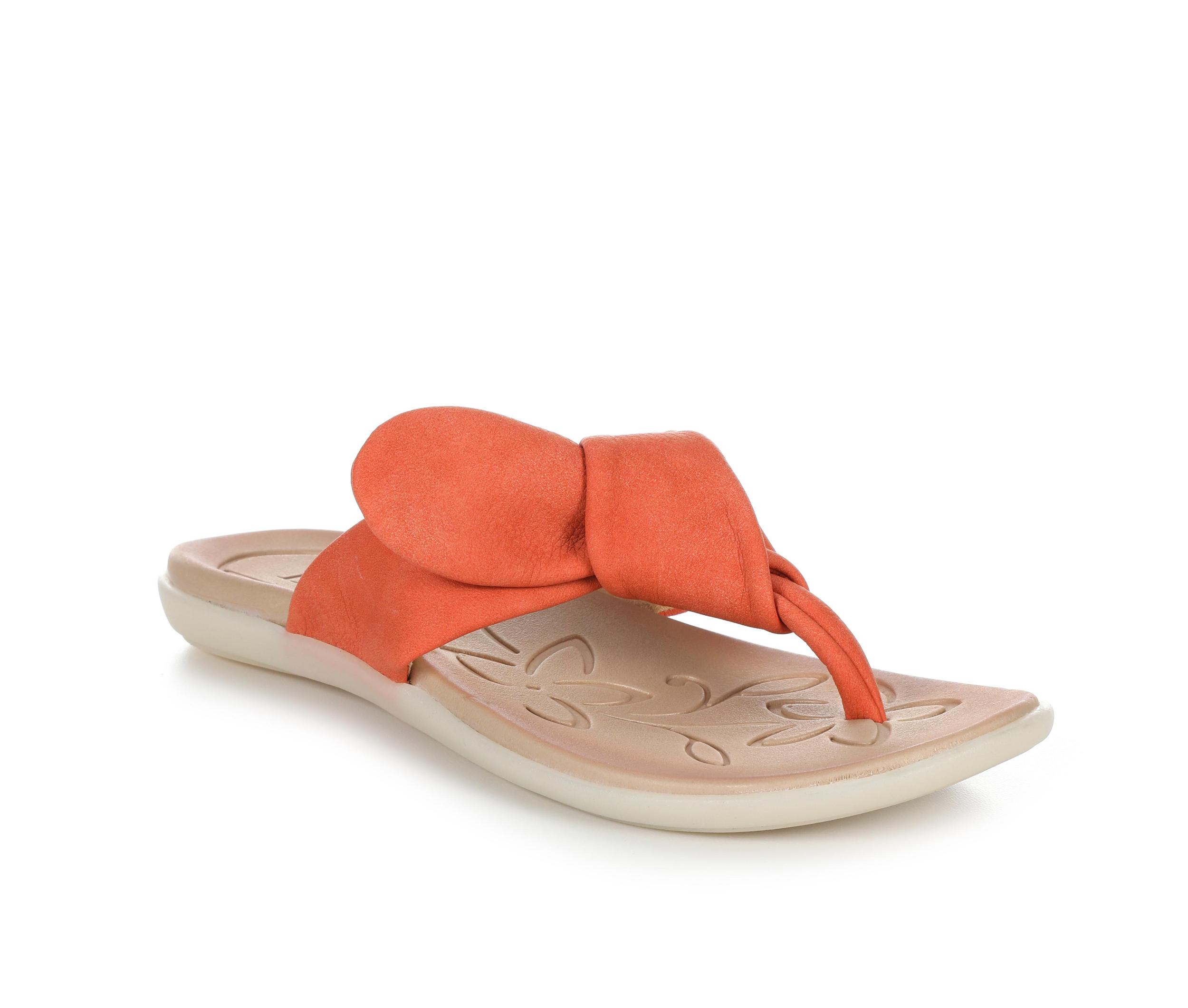 Women's BOC Halle Flip-Flops Product Image