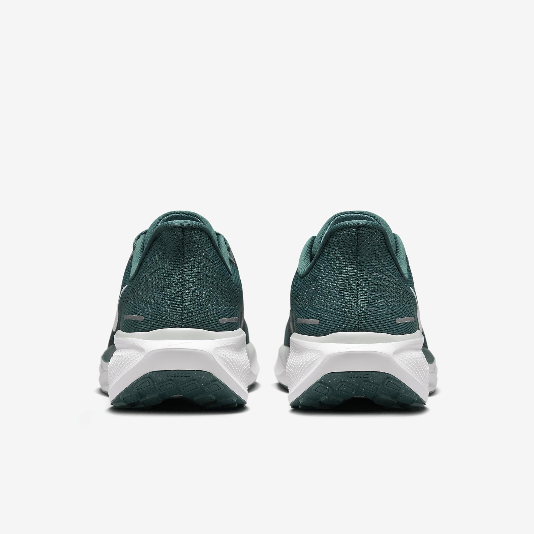 Nike Pegasus 41 NFL Philadelphia Eagles Men's Road Running Shoes Product Image